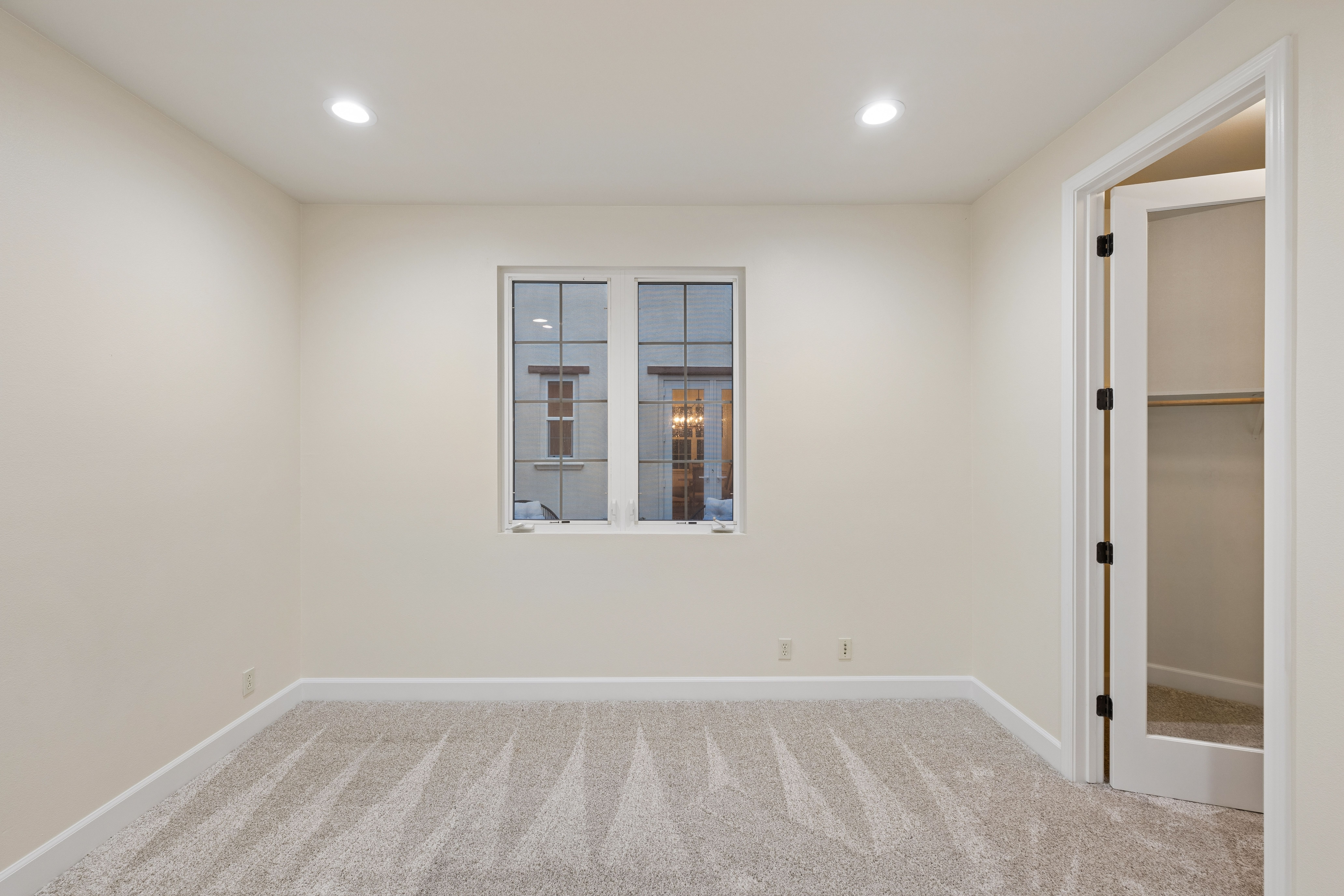  Panoramic Views and Timeless Design in This Stunning Shapell ?Gallery? Residence - 物件實景