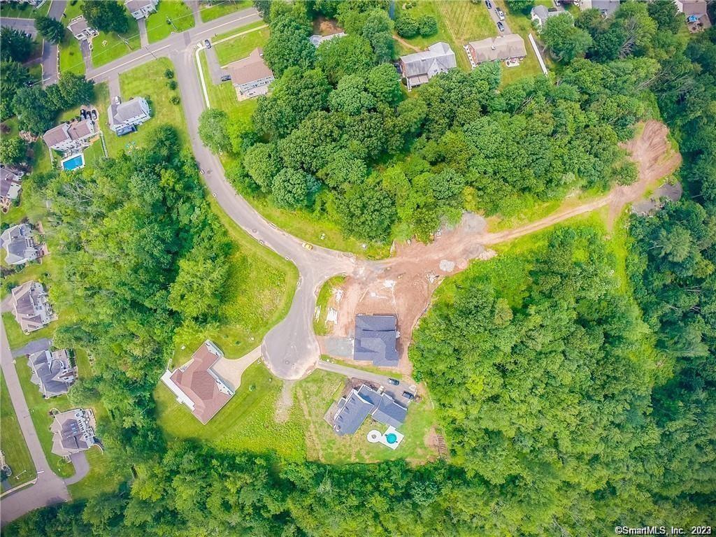 Wethersfield, Connecticut, 06109, United States, 4 Bedrooms Bedrooms, ,3 BathroomsBathrooms,Residential,For Sale,1989316