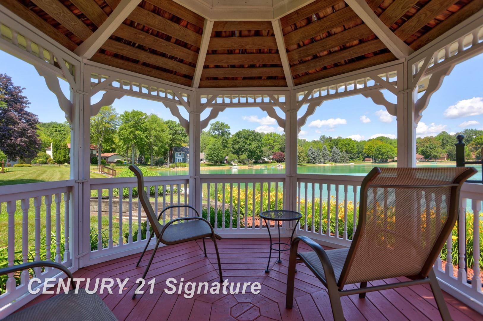 Saginaw, Michigan, 48609, United States, 4 Bedrooms Bedrooms, ,7 BathroomsBathrooms,Residential,For Sale,1980528