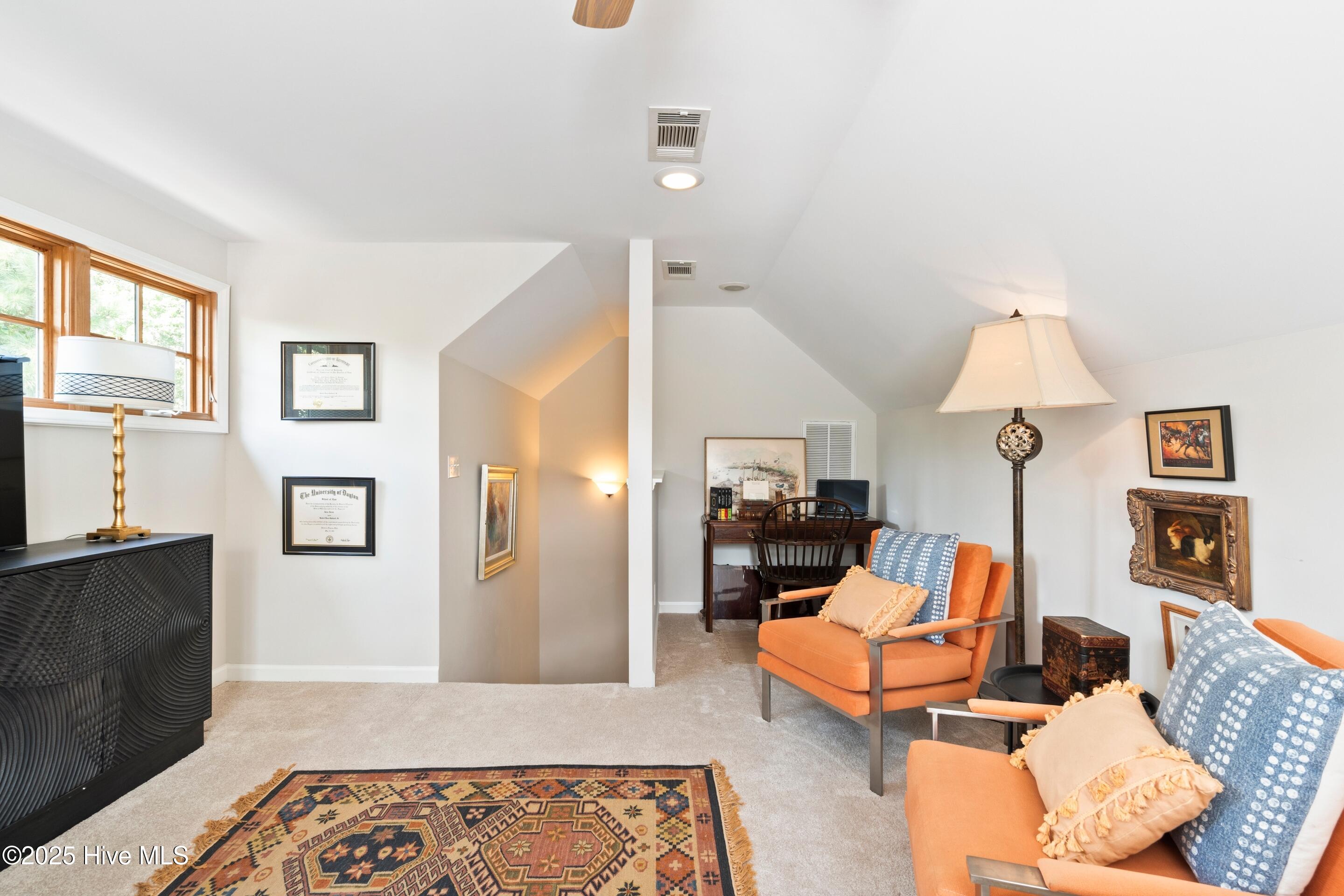 Wilmington, North Carolina, 28405, United States, 3 Bedrooms Bedrooms, ,3 BathroomsBathrooms,Residential,For Sale,1924971