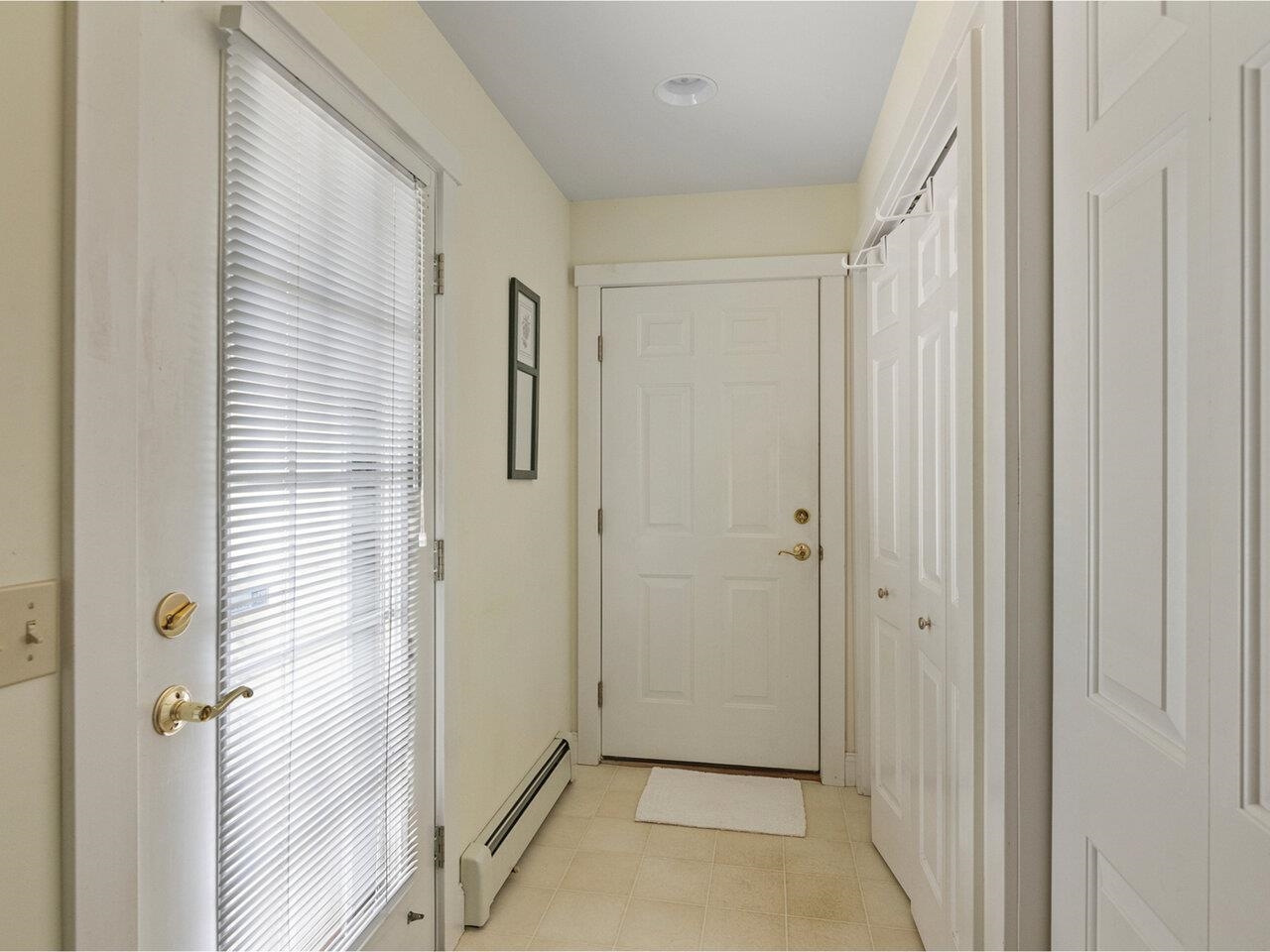 Williston, Vermont, 05495, United States, 2 Bedrooms Bedrooms, ,3 BathroomsBathrooms,Residential,For Sale,1901001