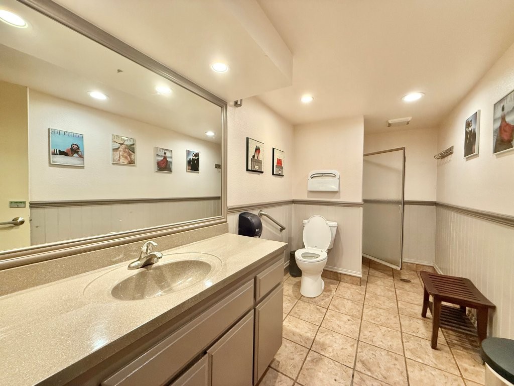 Long Beach, California, 90815, United States, 1 Bedroom Bedrooms, ,1 BathroomBathrooms,Residential,For Sale,1864208