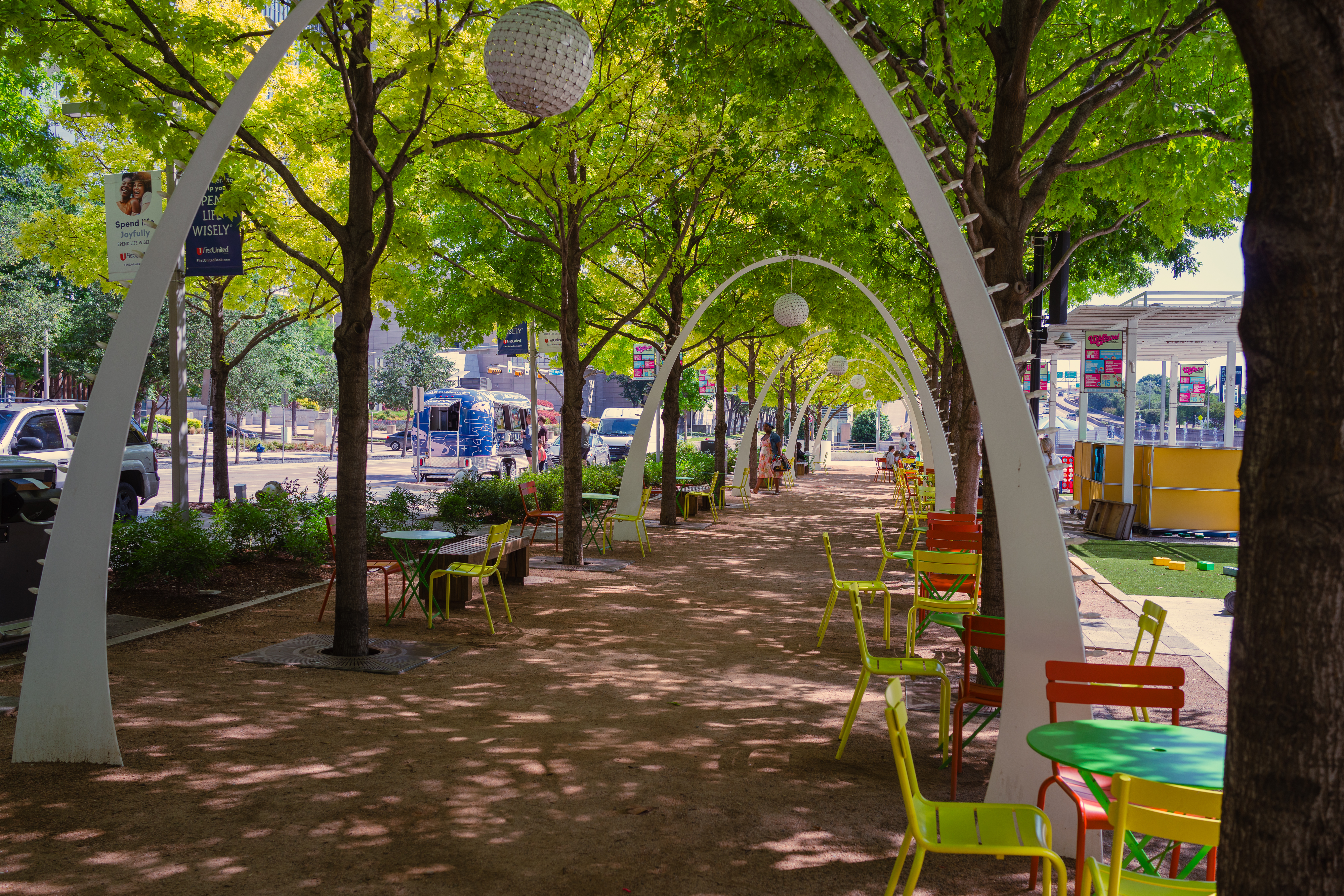  A Private, Contemporary Retreat with Unmatched Walkability - 物件實景