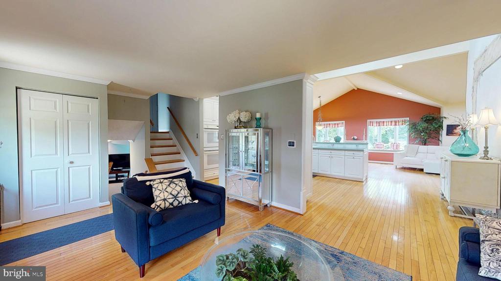 Marlton, New Jersey, 08053, United States, 3 Bedrooms Bedrooms, ,3 BathroomsBathrooms,Residential,For Sale,1942946