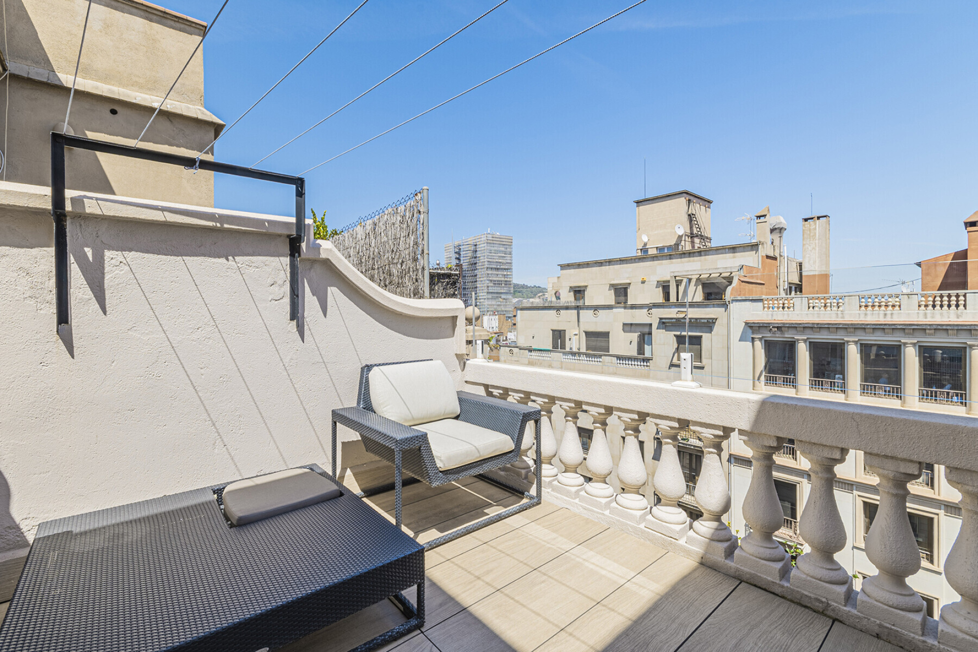  Impressive Duplex Penthouse with 80m2 terraces in the center of Galvany - 物件實景