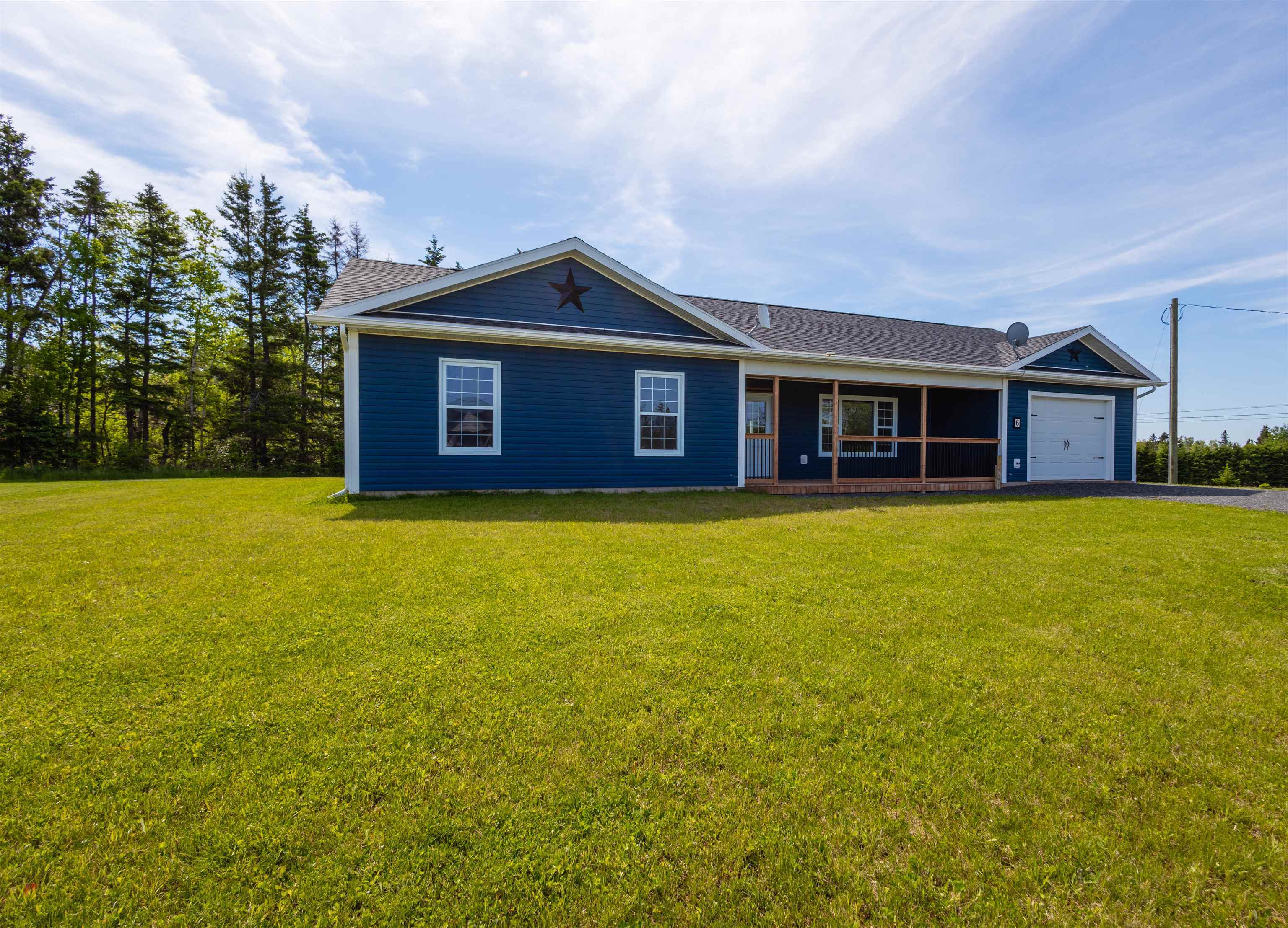 NEW PERTH, Prince Edward Island, C0A 1G0, CA, 3 Bedrooms Bedrooms, ,2 BathroomsBathrooms,Residential,For Sale,1876277
