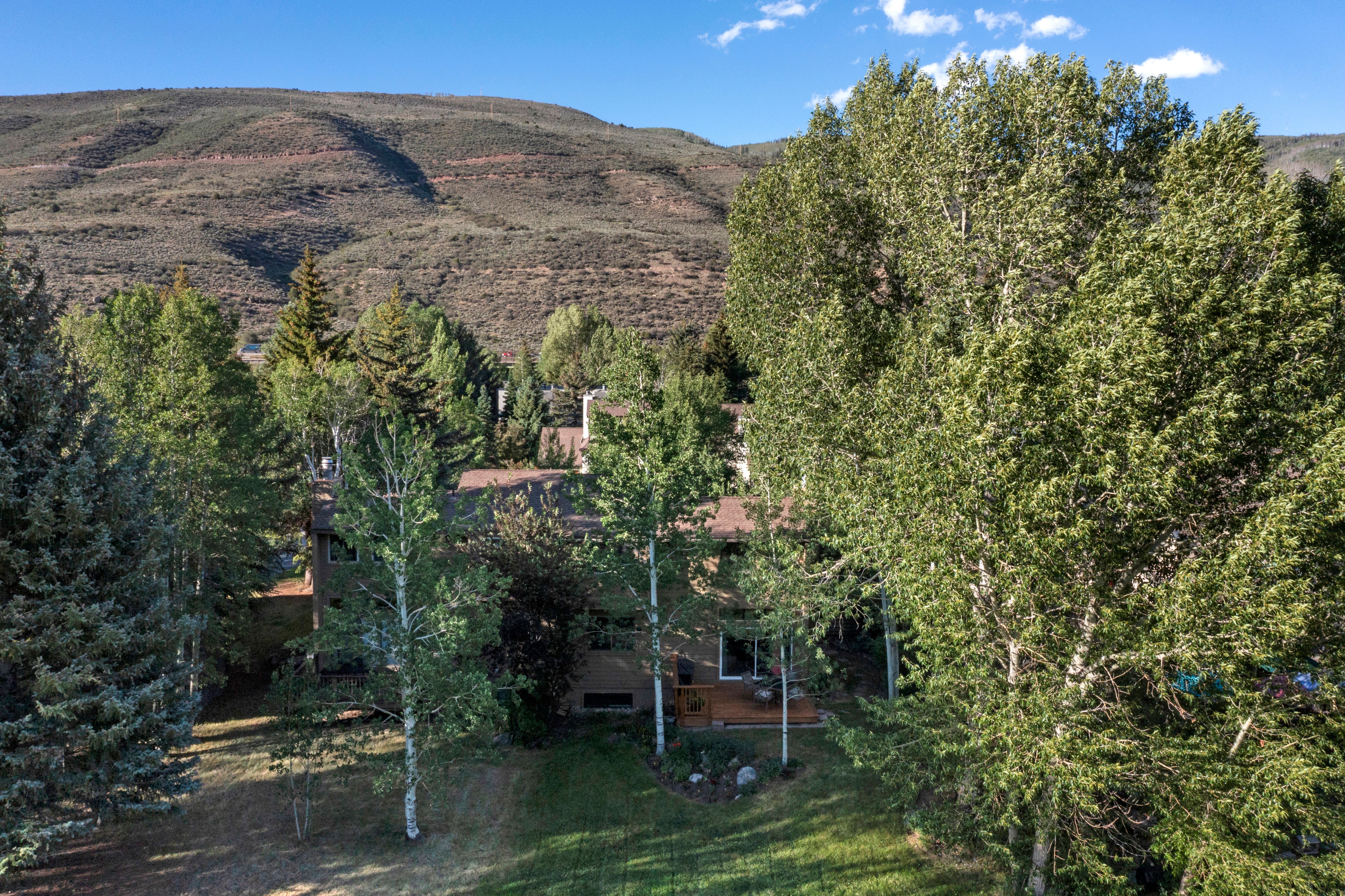  Sunny South-facing Home on the 2nd hole of EagleVail Golf Course - 物件實景
