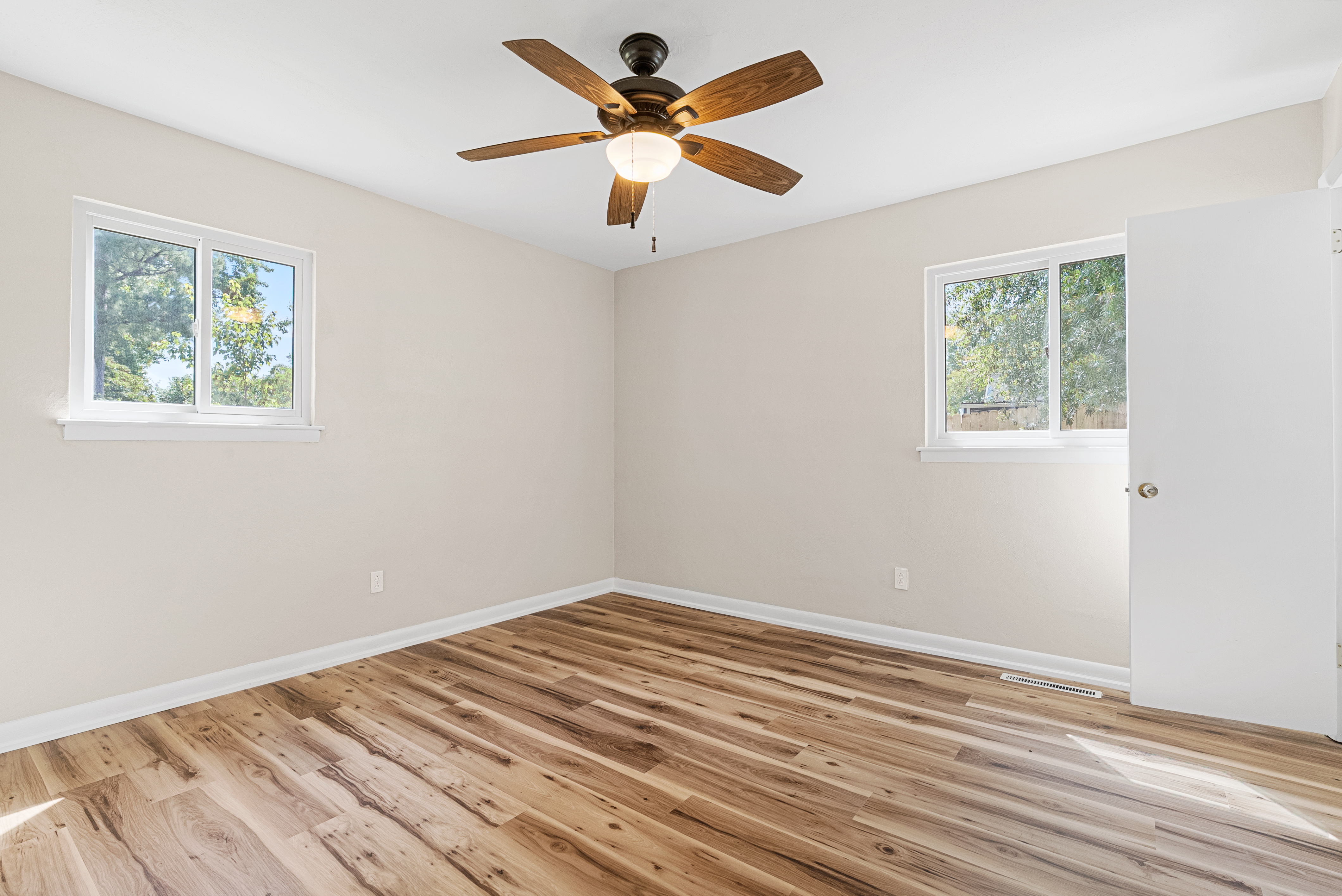  472 Carnegie Road, Virginia Beach, VA, 23452 - 物件實景