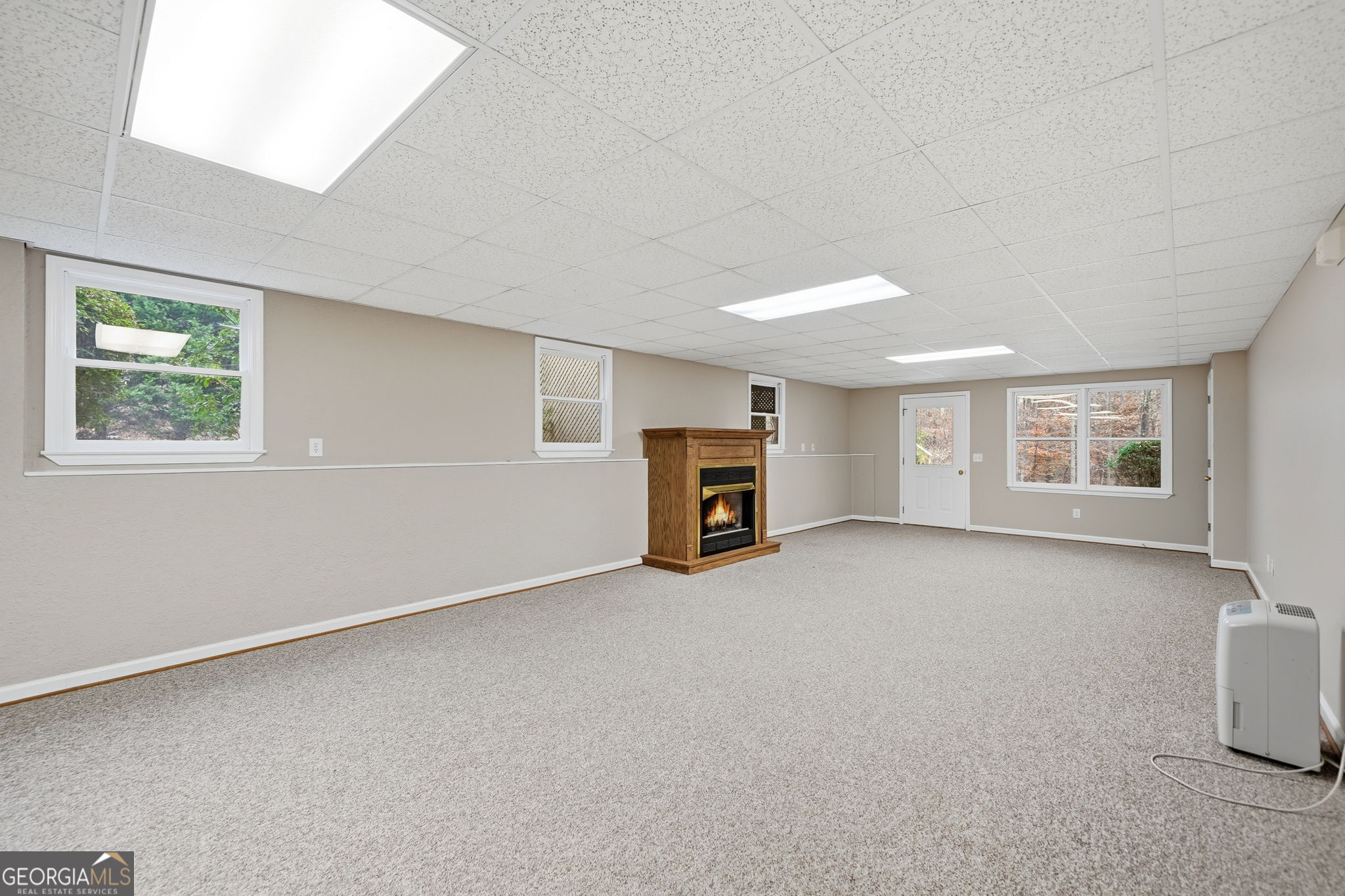 Canton, Georgia, 30114, United States, 4 Bedrooms Bedrooms, ,4 BathroomsBathrooms,Residential,For Sale,1860332