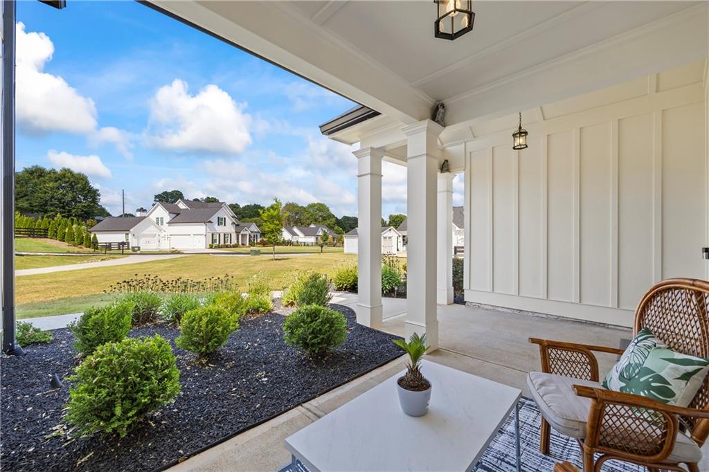 Cumming, Georgia, 30041, United States, 4 Bedrooms Bedrooms, ,5 BathroomsBathrooms,Residential,For Sale,1977263