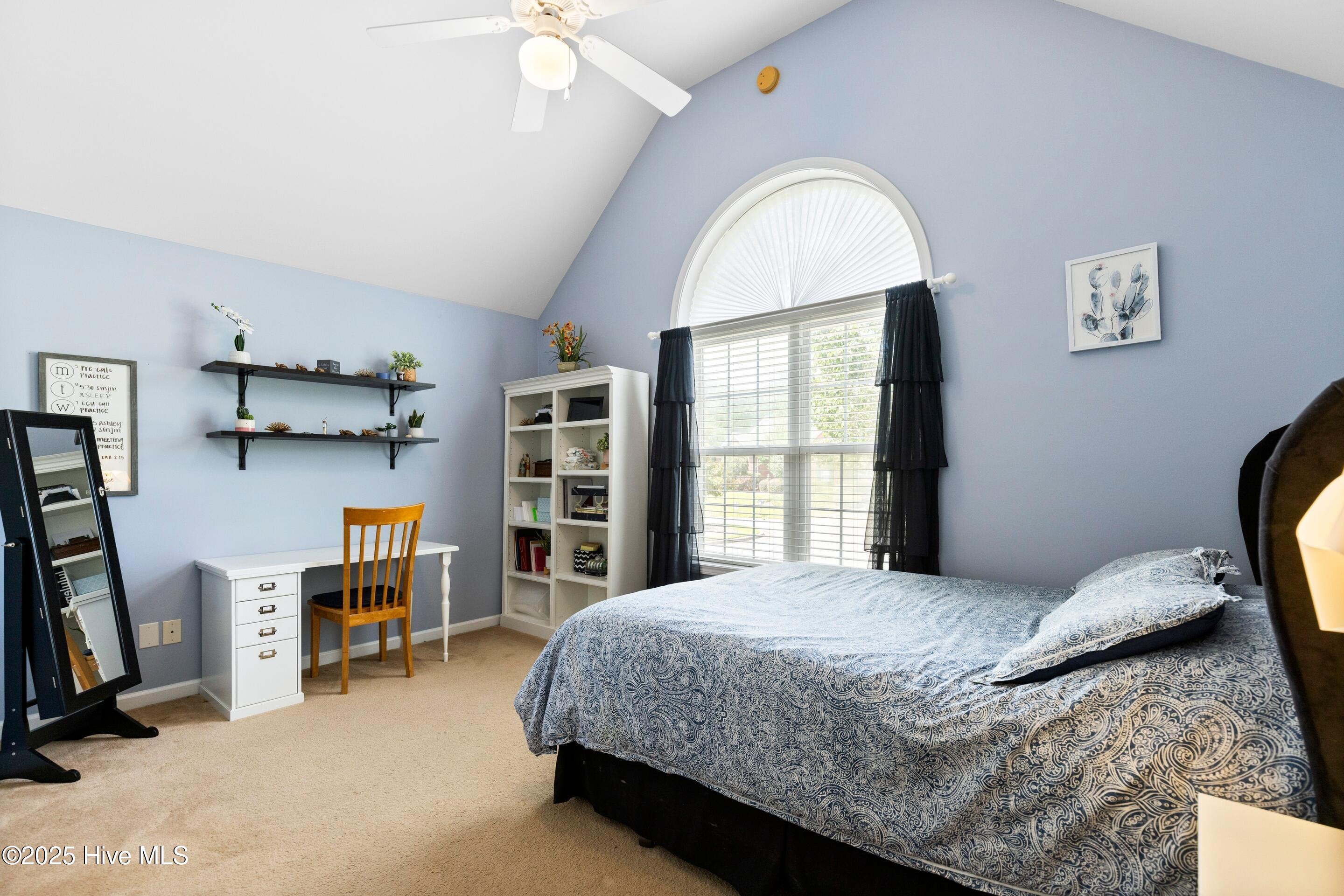 Wilmington, North Carolina, 28409, United States, 4 Bedrooms Bedrooms, ,3 BathroomsBathrooms,Residential,For Sale,1898708