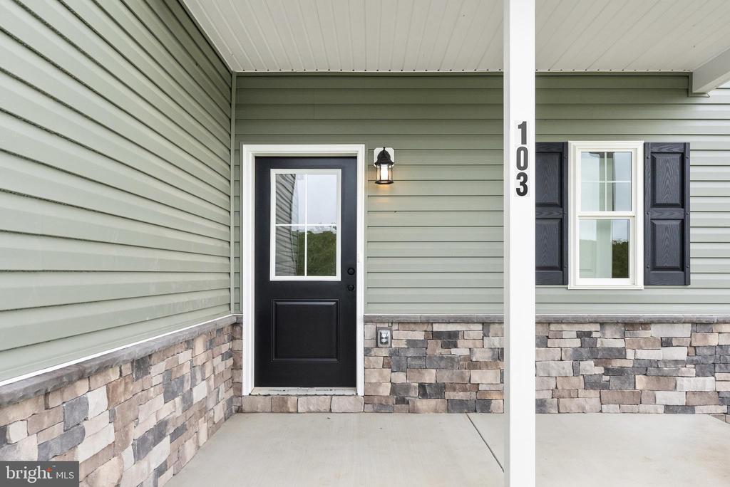 Boyce, Virginia, 22620, United States, 3 Bedrooms Bedrooms, ,3 BathroomsBathrooms,Residential,For Sale,1980169