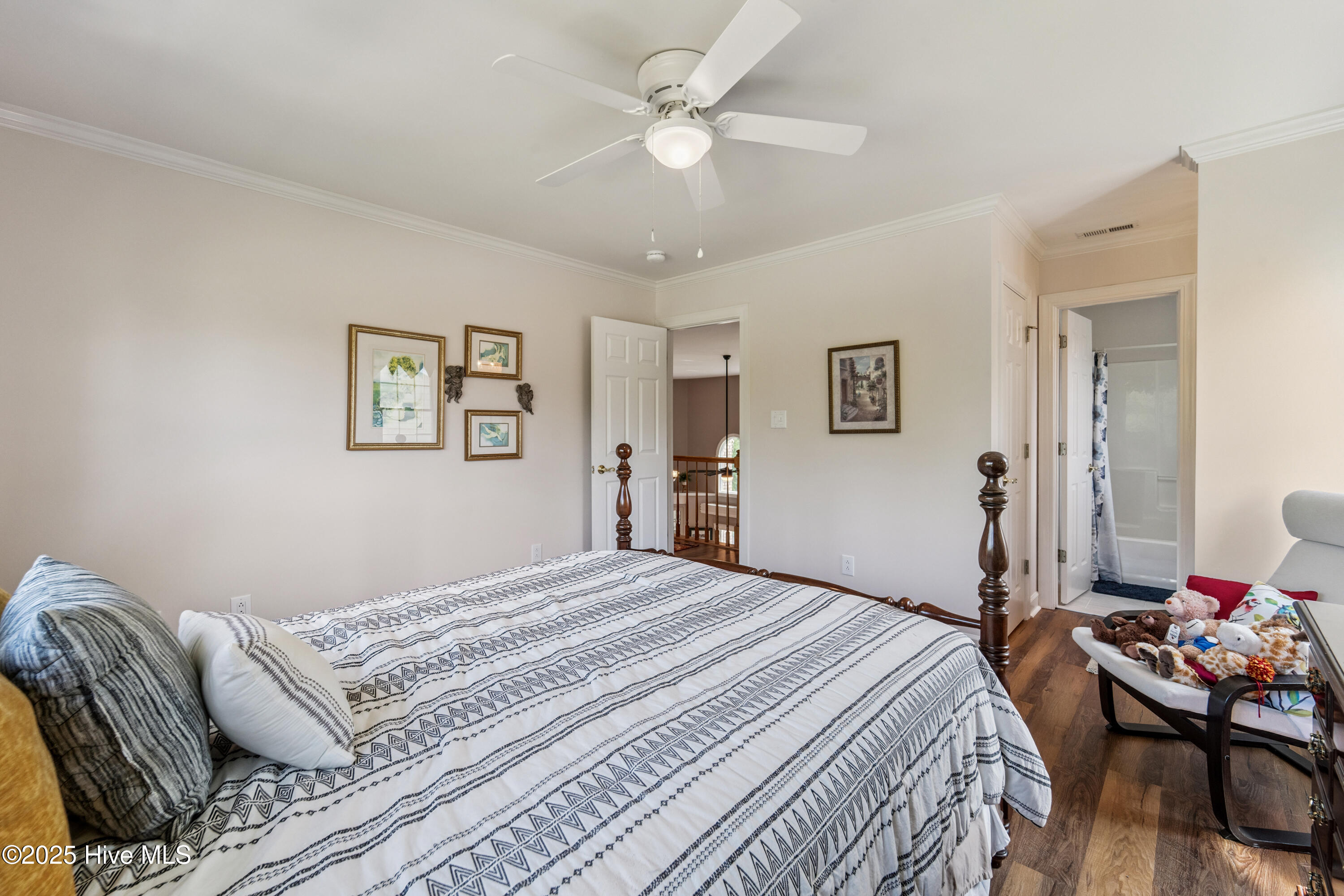 New Bern, North Carolina, 28560, United States, 4 Bedrooms Bedrooms, ,3 BathroomsBathrooms,Residential,For Sale,1907556