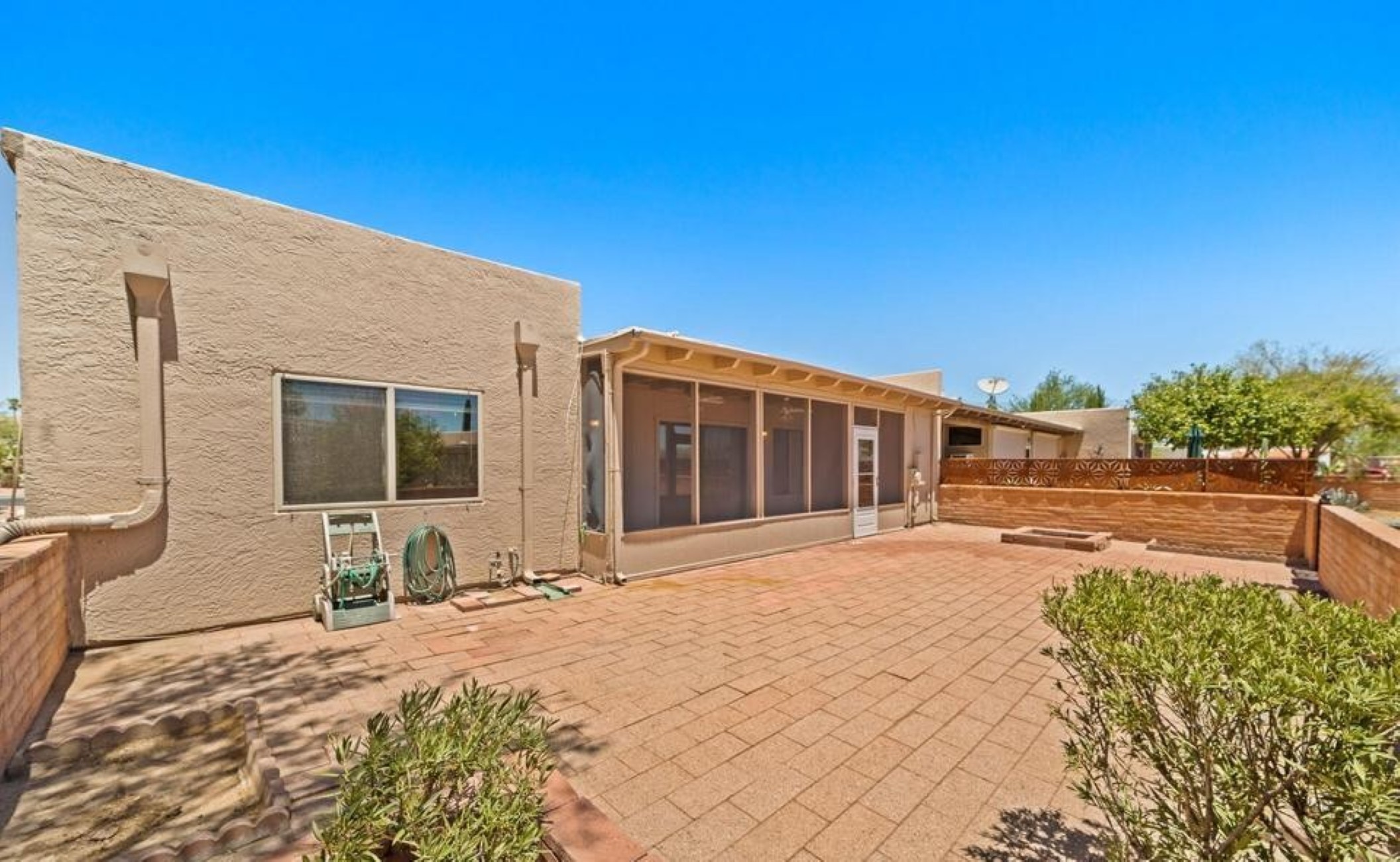  320 E Paseo Verde, Green Valley, AZ 85614 - 物件實景