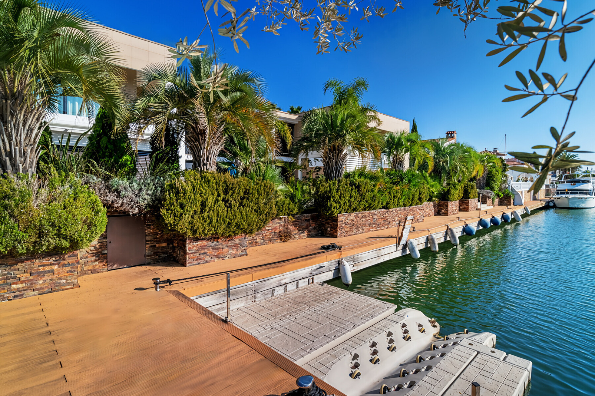  where  luxury and the nautical lifestyle meet - 物件實景