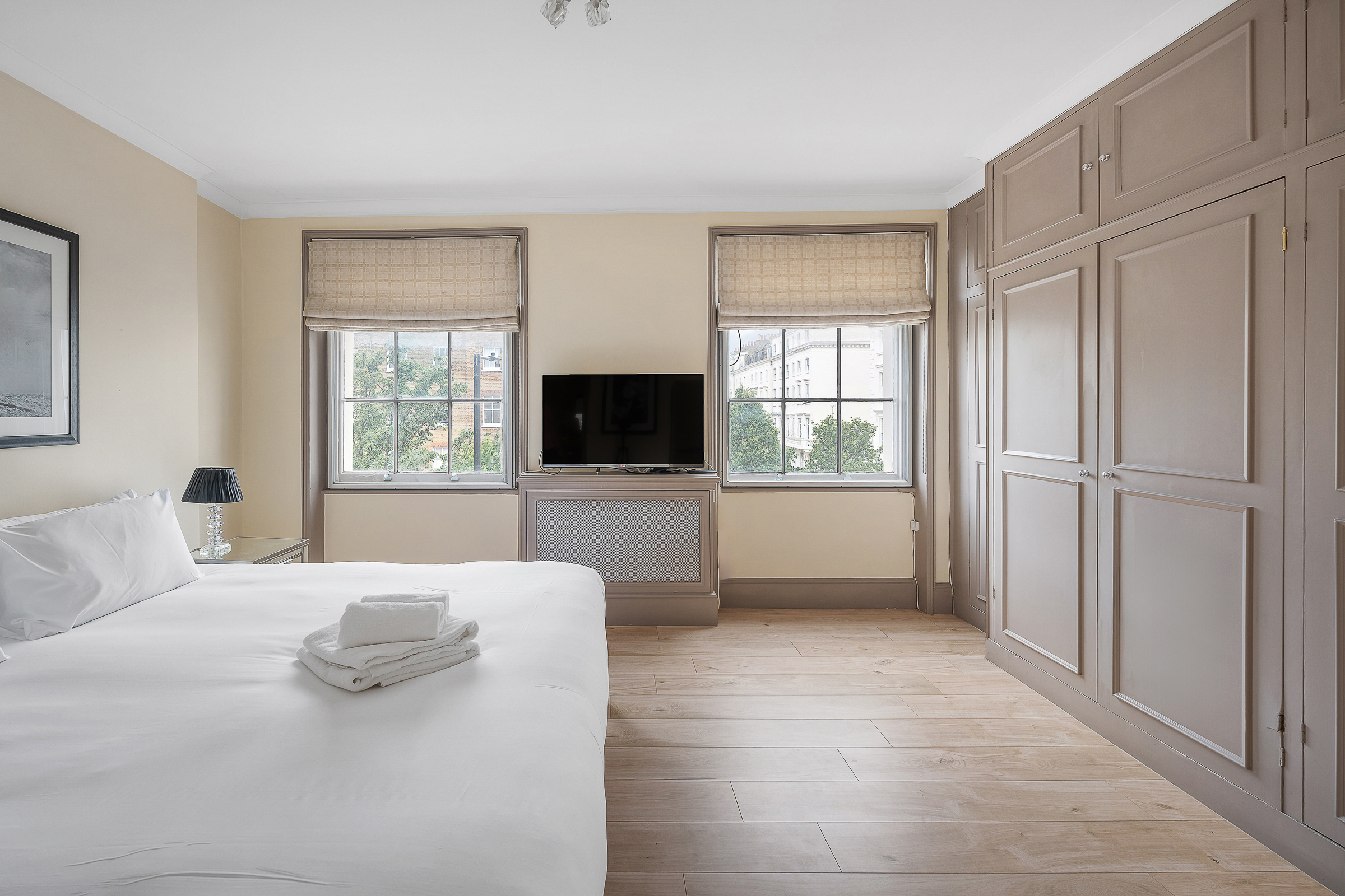  A Beautiful Duplex Apartment with a Private Terrace on Eaton Terrace - 物件實景