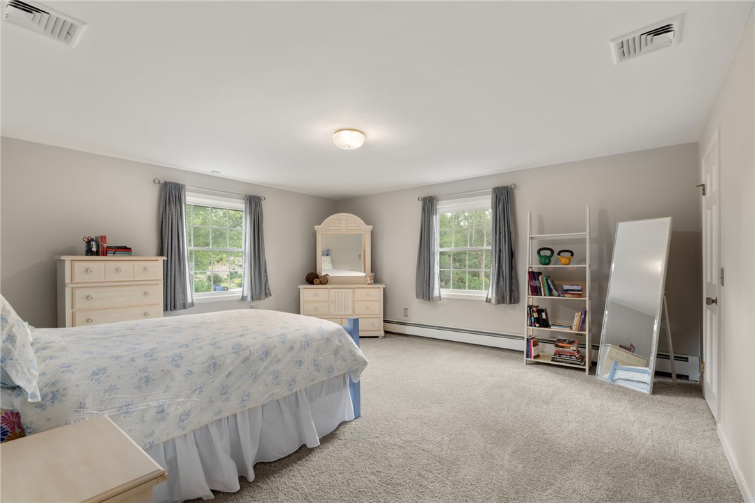 Cranston, Rhode Island, 02920, United States, 4 Bedrooms Bedrooms, ,5 BathroomsBathrooms,Residential,For Sale,1916755