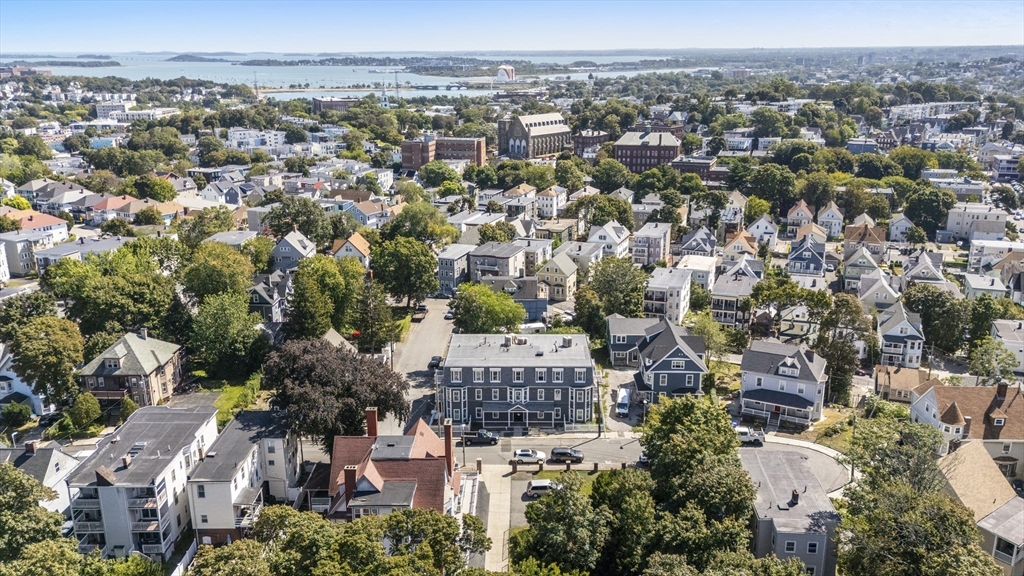 Boston, Massachusetts, 02125, United States, 3 Bedrooms Bedrooms, ,2 BathroomsBathrooms,Residential,For Sale,2001962