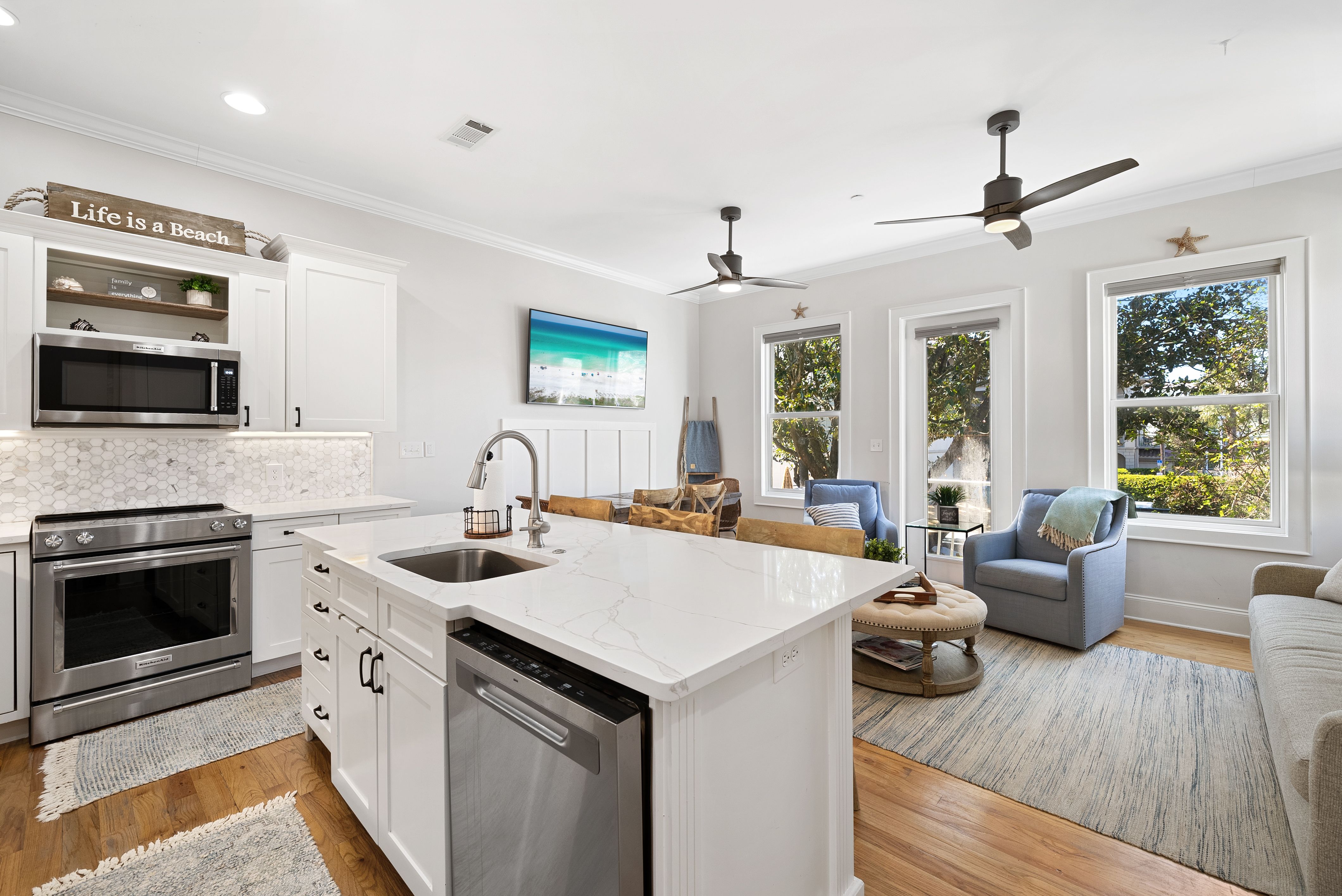  Remodeled End-Unit Townhome With gulf Views And Rooftop Retreat - 物件實景