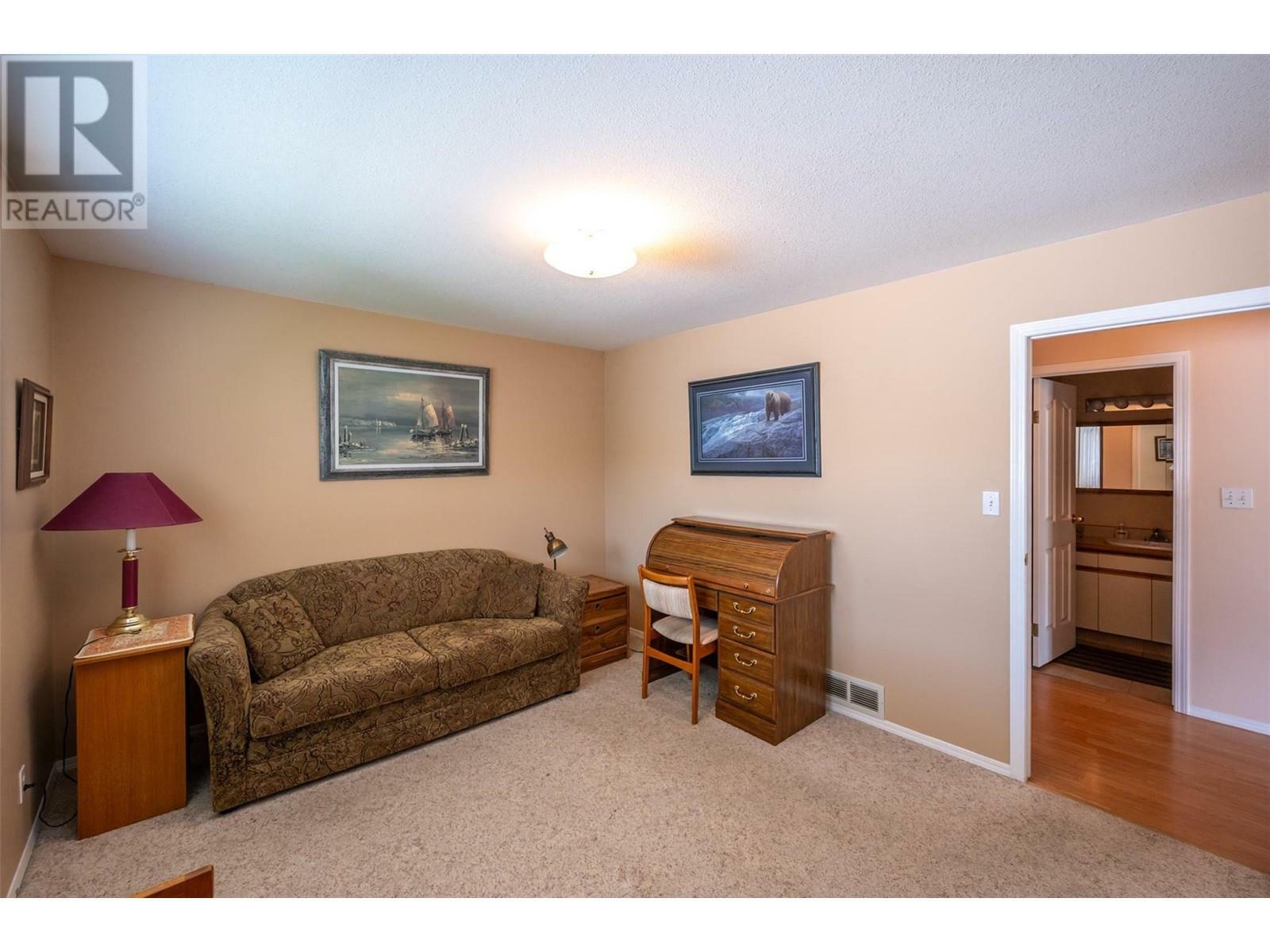 PENTICTON, British Columbia, V2A 8H9, CA, 2 Bedrooms Bedrooms, ,2 BathroomsBathrooms,Residential,For Sale,1961131