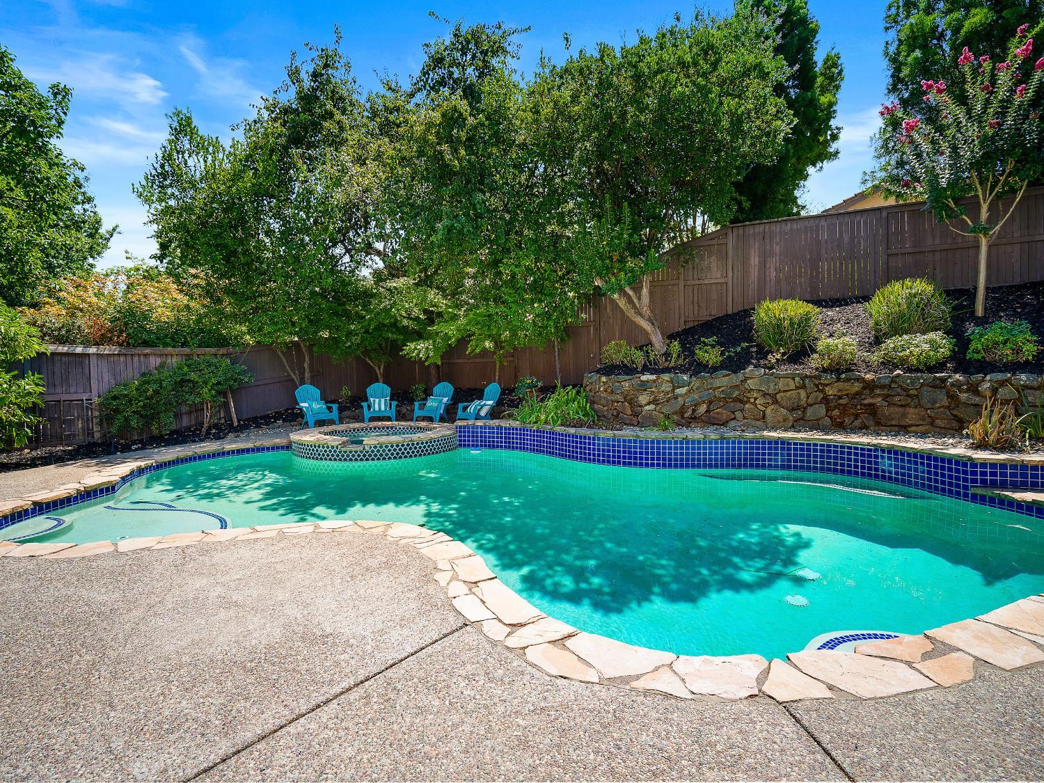 El Dorado Hills, California, 95762, United States, 5 Bedrooms Bedrooms, ,5 BathroomsBathrooms,Residential,For Sale,1914654