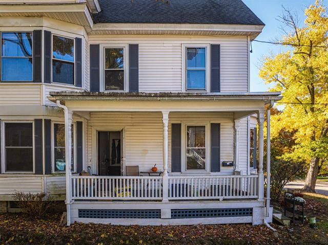 Dover, New Hampshire, 03820, United States, 6 Bedrooms Bedrooms, ,3 BathroomsBathrooms,Residential,For Sale,1901826