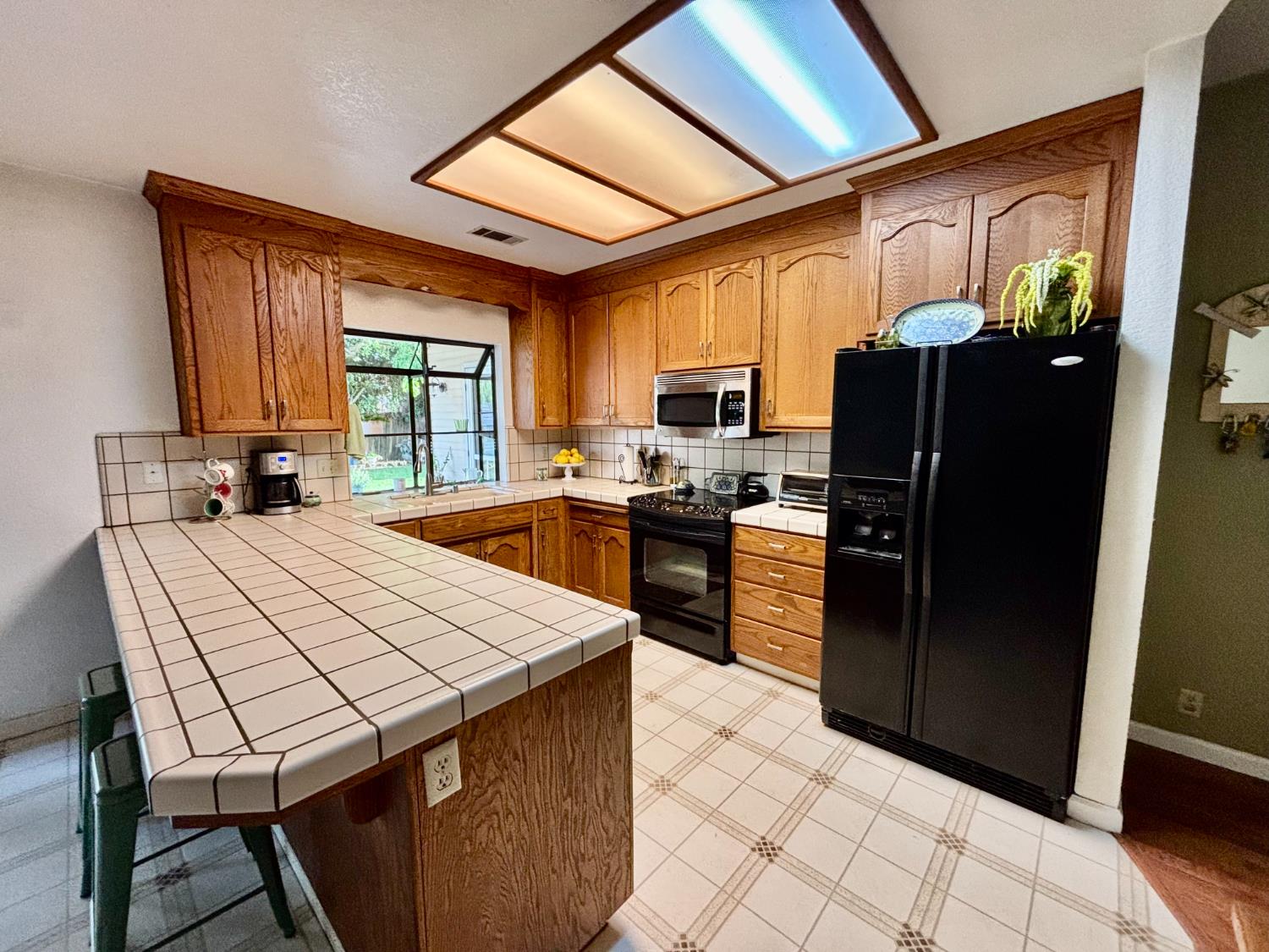 Lockeford, California, 95237-9662, United States, 3 Bedrooms Bedrooms, ,2 BathroomsBathrooms,Residential,For Sale,1891581