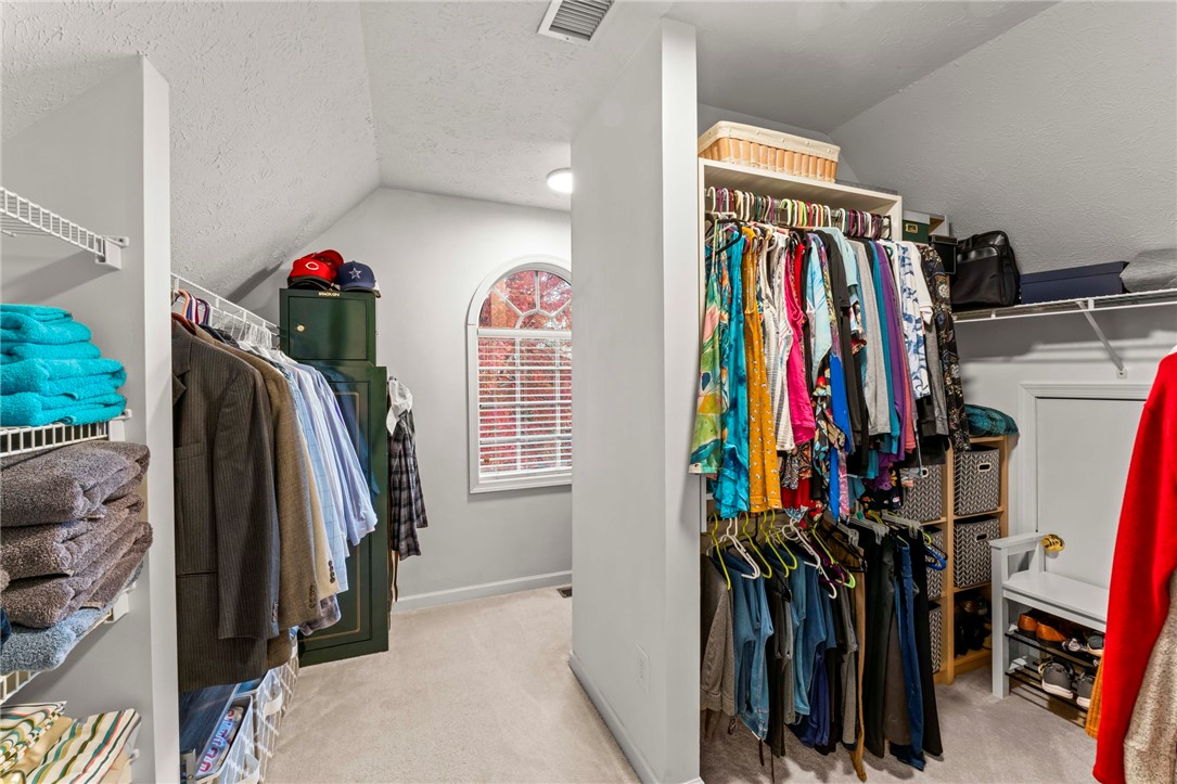 Venetia, Pennsylvania, 15367, United States, 4 Bedrooms Bedrooms, ,3 BathroomsBathrooms,Residential,For Sale,2008848