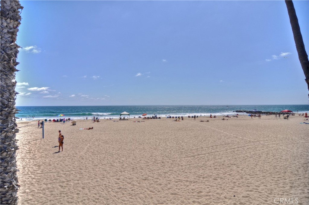 Irvine, California, 92618, United States, 5 Bedrooms Bedrooms, ,6 BathroomsBathrooms,Residential,For Sale,1950608