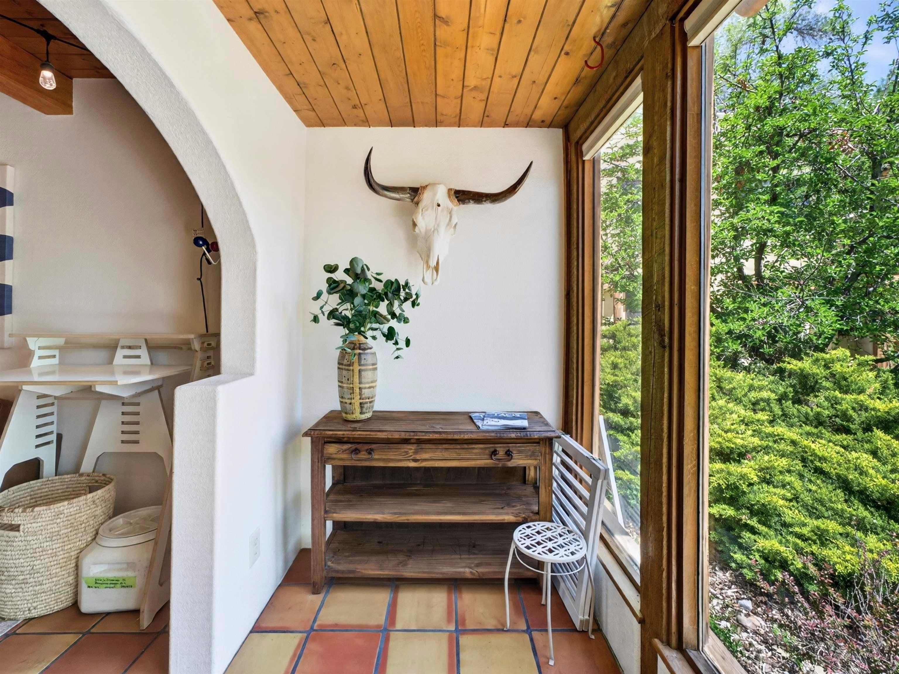 Las Cruces Rd, Taos, NM 87571 #1