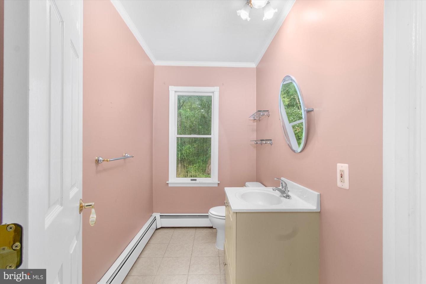Lambertville, New Jersey, 08530, United States, 4 Bedrooms Bedrooms, ,3 BathroomsBathrooms,Residential,For Sale,1901390