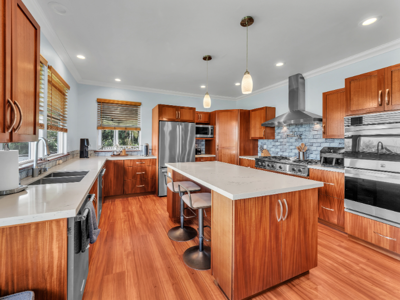 Pepeekeo, Hawaii, 96783, United States, 4 Bedrooms Bedrooms, ,5 BathroomsBathrooms,Residential,For Sale,1995418