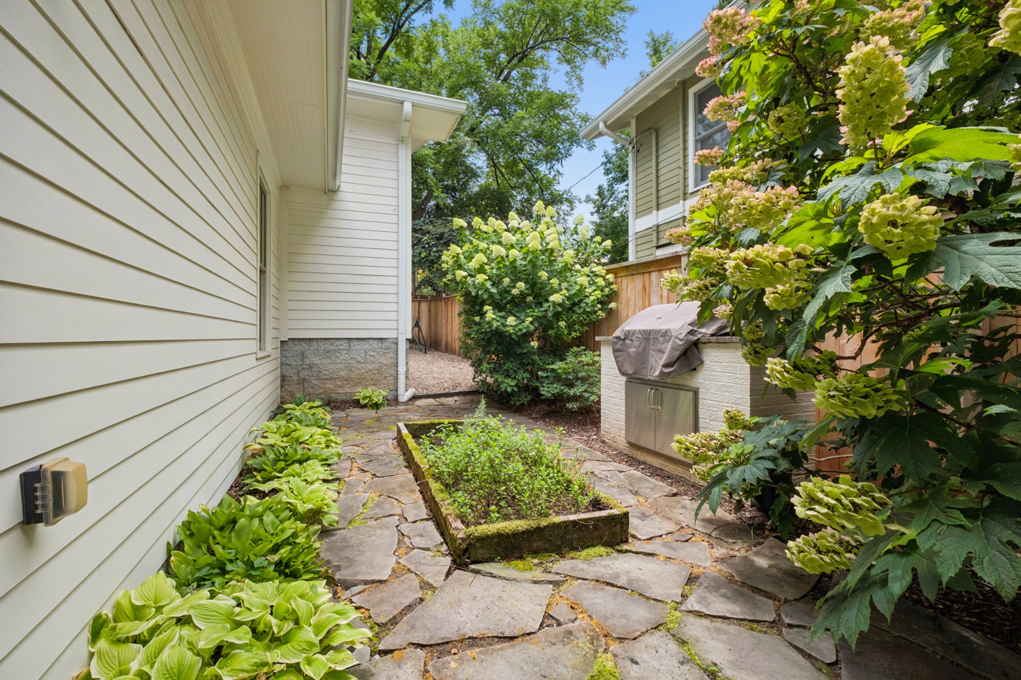  3815 Central Ave, Nashville, TN, 37205 - 物件實景
