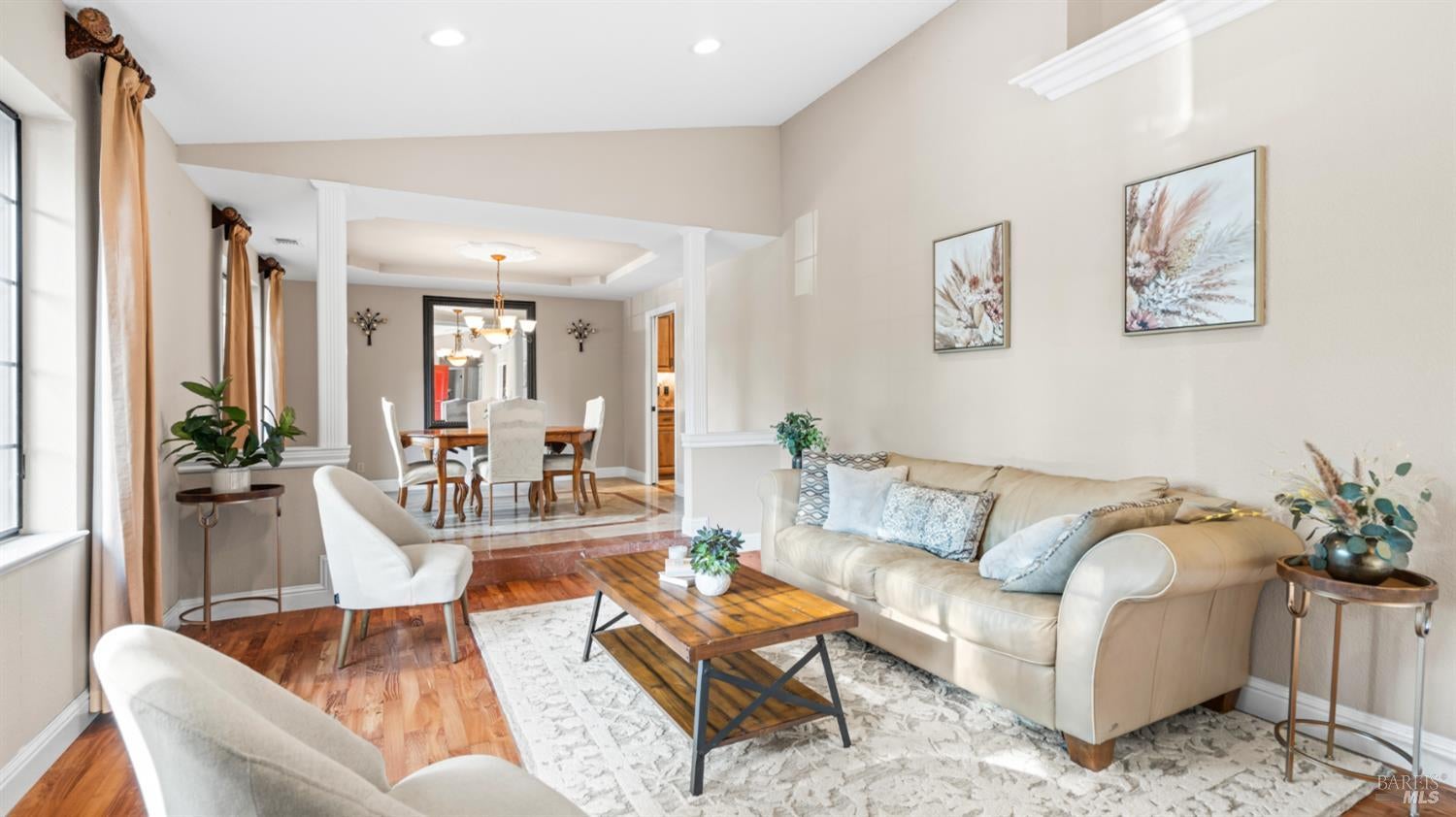 Vacaville, California, 95688, United States, 4 Bedrooms Bedrooms, ,2 BathroomsBathrooms,Residential,For Sale,1857826