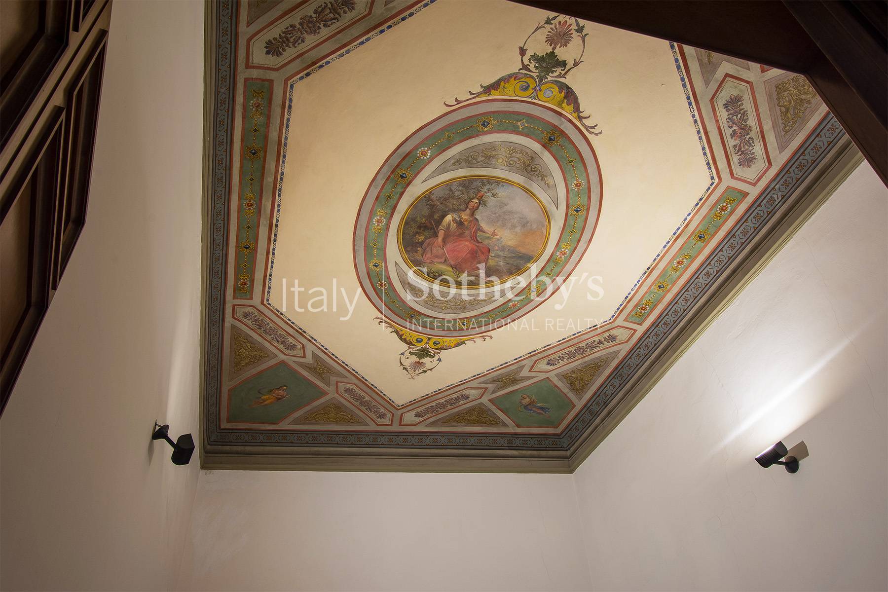  Prestigious flat in the historic centre - 物件實景