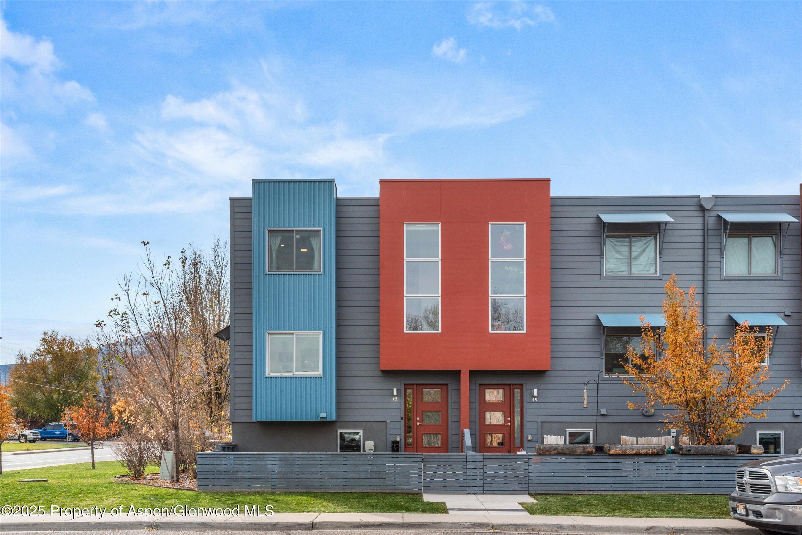 Carbondale, Colorado, 81623, United States, 3 Bedrooms Bedrooms, ,3 BathroomsBathrooms,Residential,For Sale,1989152