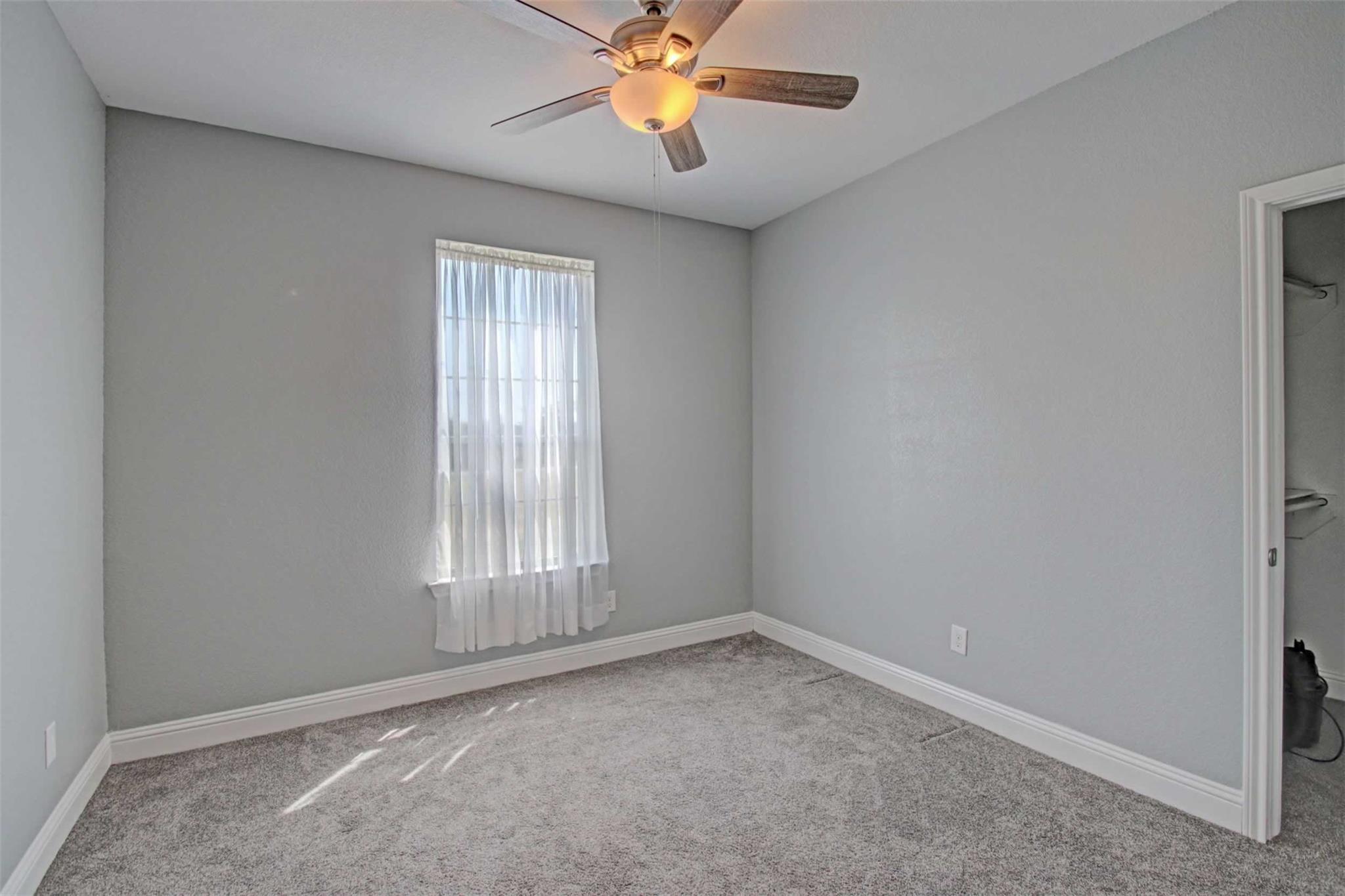 Springtown, Texas, 76082, United States, 4 Bedrooms Bedrooms, ,3 BathroomsBathrooms,Residential,For Sale,1920797