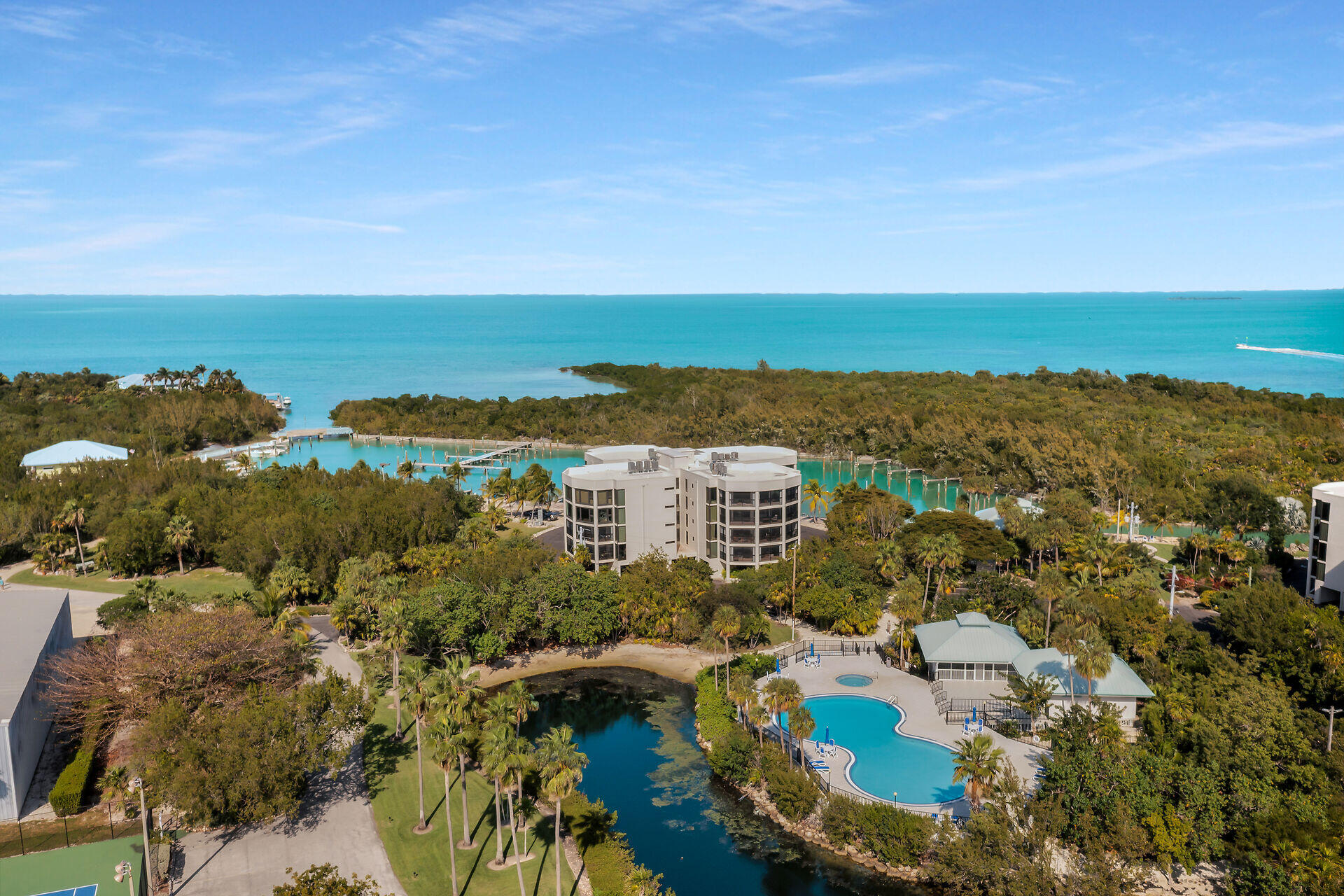 MARATHON, Florida, 33050, United States, 3 Bedrooms Bedrooms, ,2 BathroomsBathrooms,Residential,For Sale,1696068