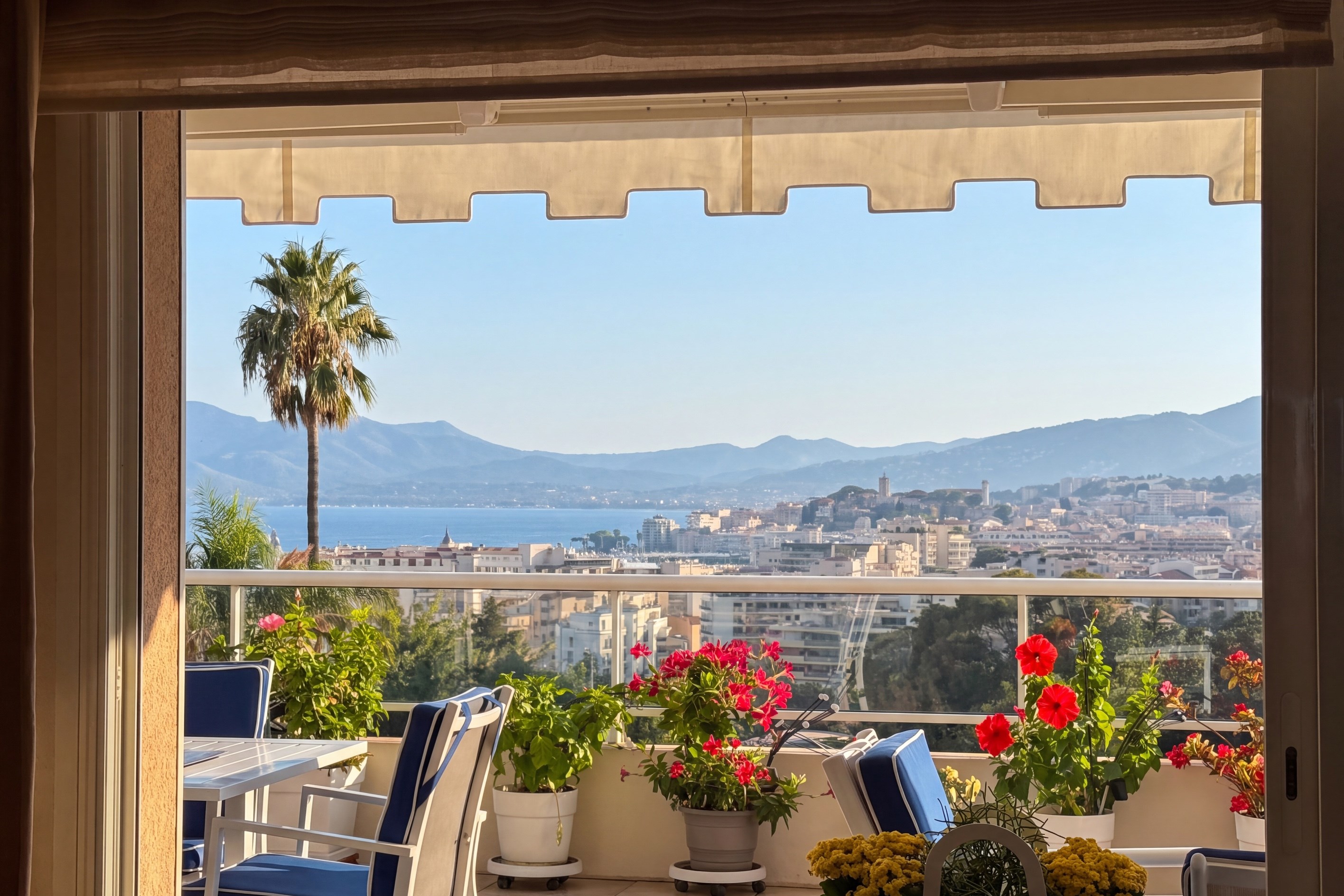  Cannes Californie, 135 sqm three bedroom apartment with 45 sqm terrace and sea … - 物件實景