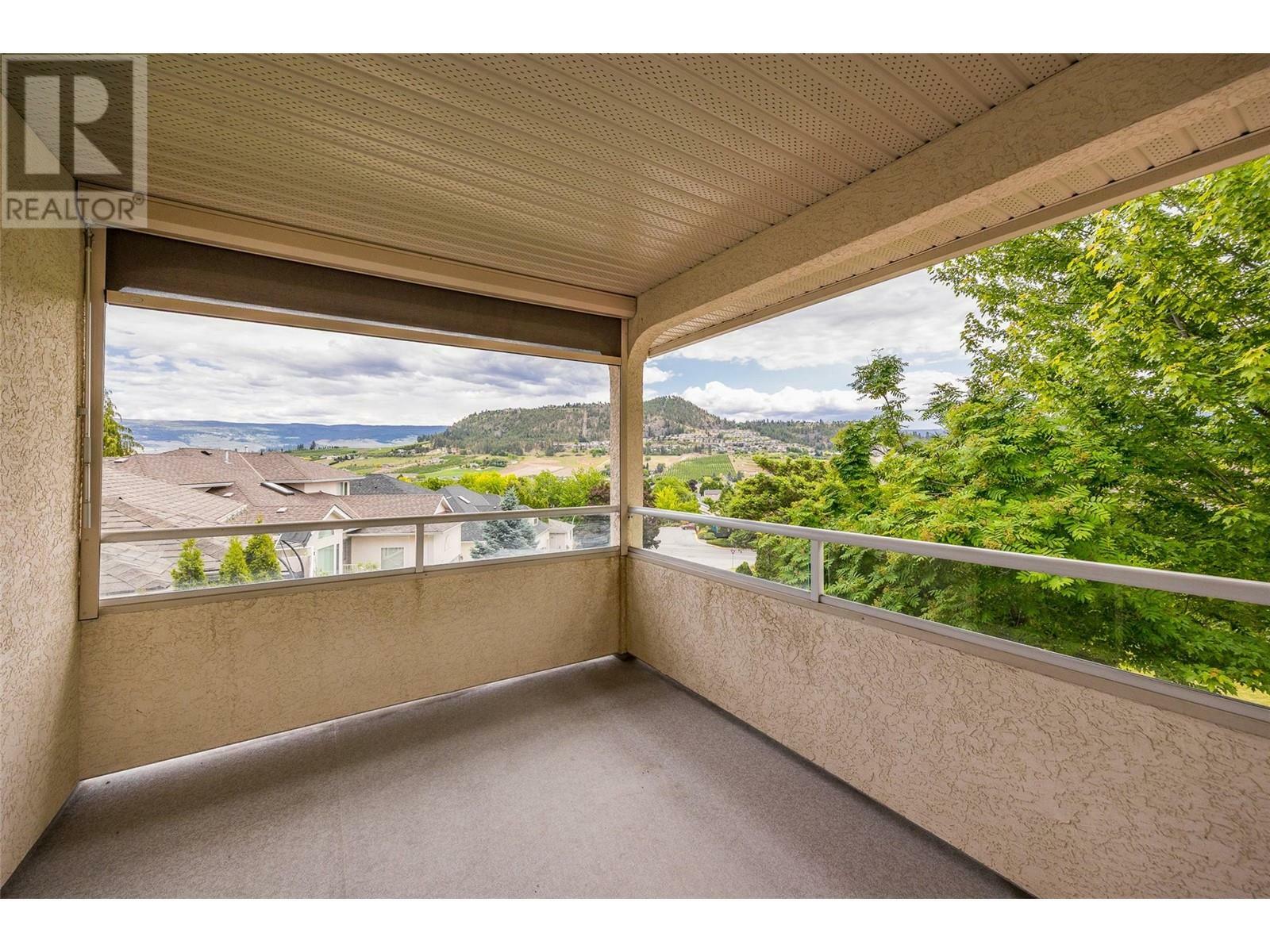 KELOWNA, British Columbia, V1V 1X3, CA, 4 Bedrooms Bedrooms, ,3 BathroomsBathrooms,Residential,For Sale,1876353