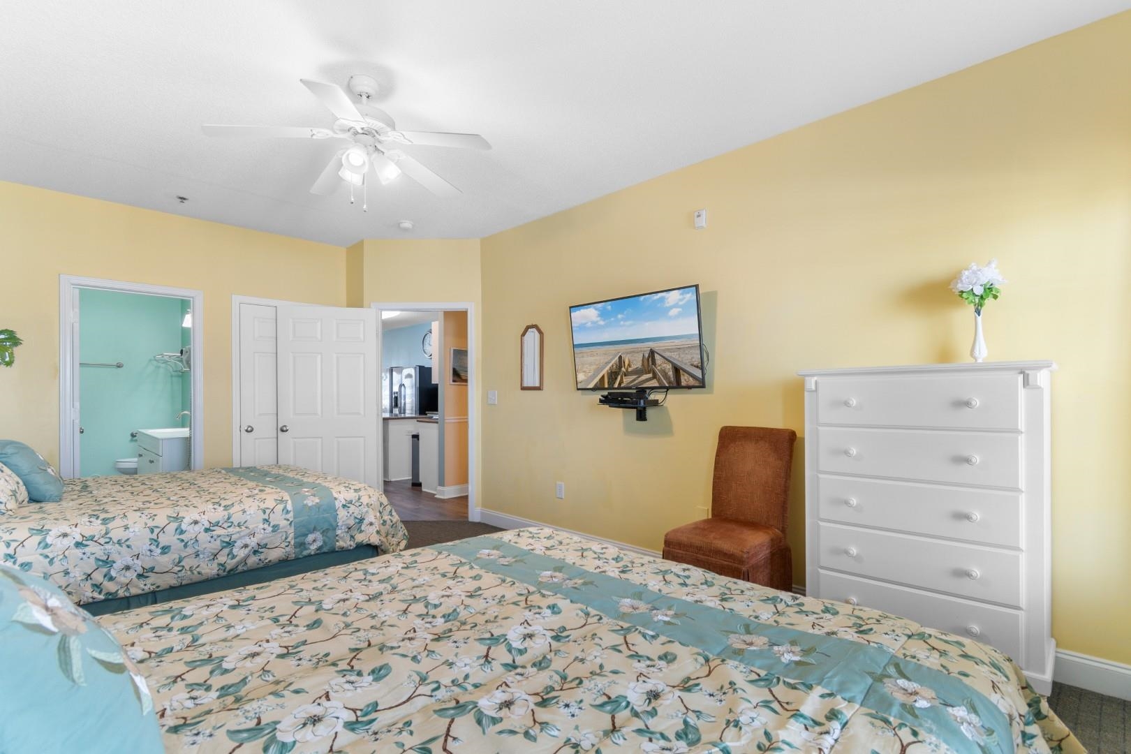 North Myrtle Beach, South Carolina, 29582, United States, 5 Bedrooms Bedrooms, ,5 BathroomsBathrooms,Residential,For Sale,2027385