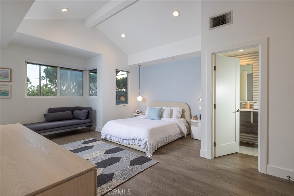 Newport Beach, California, 92660, United States, 4 Bedrooms Bedrooms, ,4 BathroomsBathrooms,Residential,For Sale,1751801