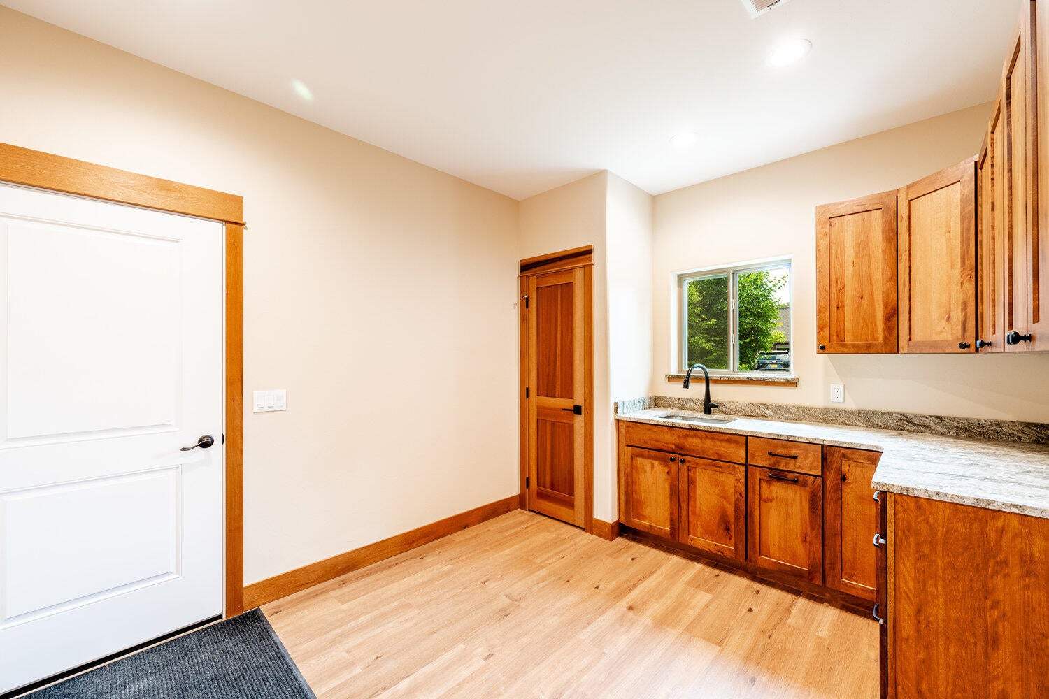 Sheridan, Wyoming, 82801, United States, 4 Bedrooms Bedrooms, ,3 BathroomsBathrooms,Residential,For Sale,1981646