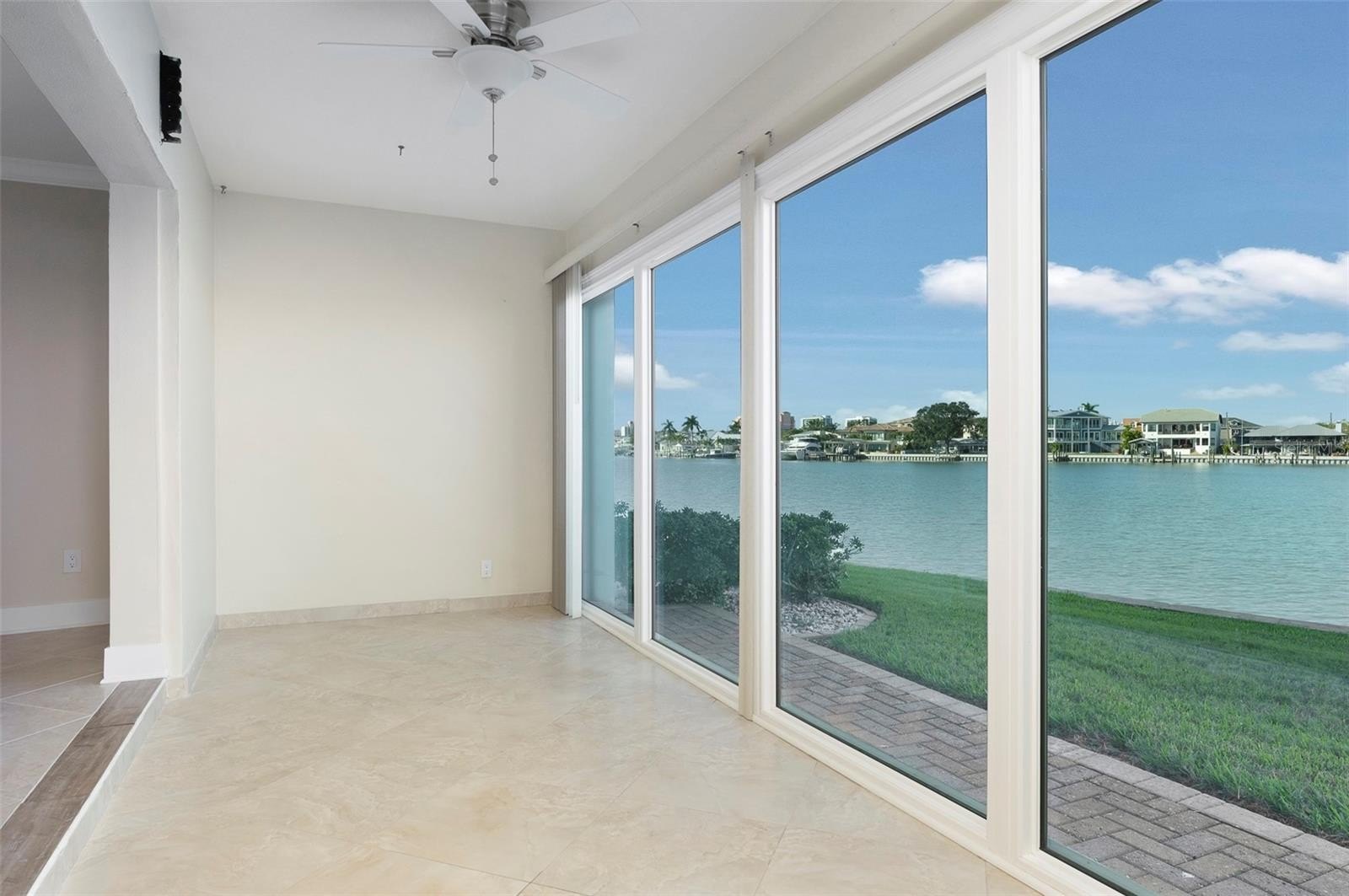 CLEARWATER BEACH, Florida, 33767, United States, 2 Bedrooms Bedrooms, ,2 BathroomsBathrooms,Residential,For Sale,2005374