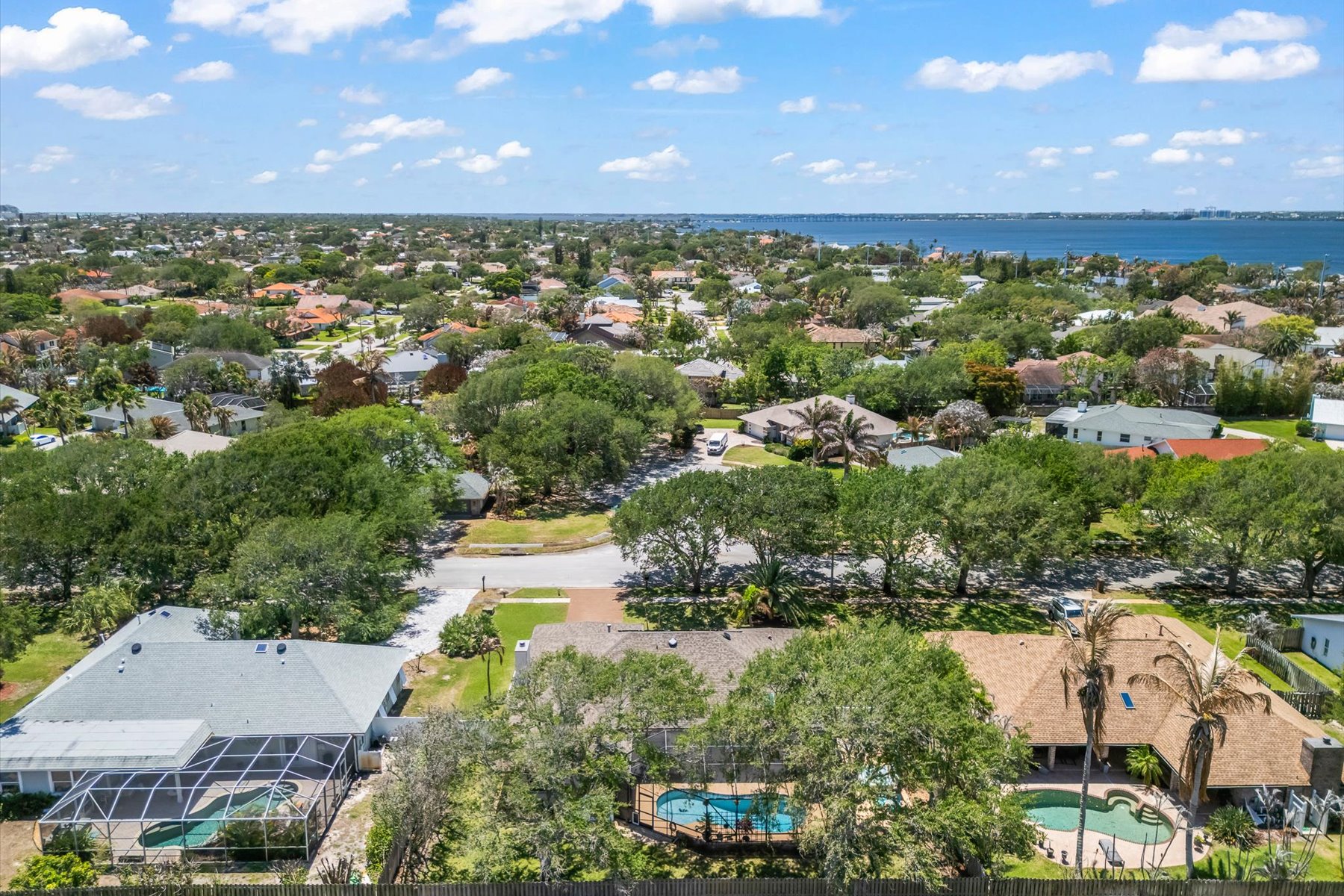  560 Veracruz Boulevard, Indialantic, FL, 32903 - 物件實景