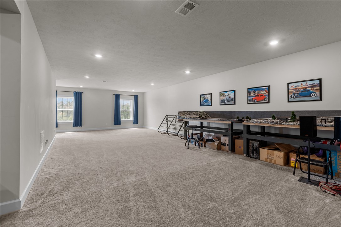 North Strabane, Pennsylvania, 15317, United States, 3 Bedrooms Bedrooms, ,3 BathroomsBathrooms,Residential,For Sale,1941695