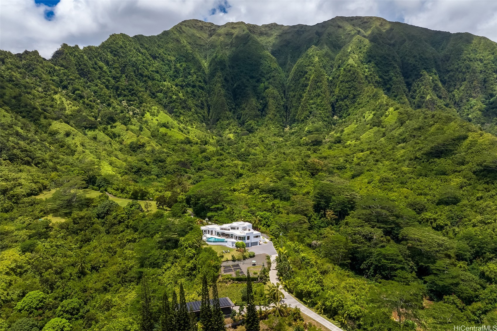 Kaneohe, Hawaii, 96744, United States, 5 Bedrooms Bedrooms, ,7 BathroomsBathrooms,Residential,For Sale,1916929