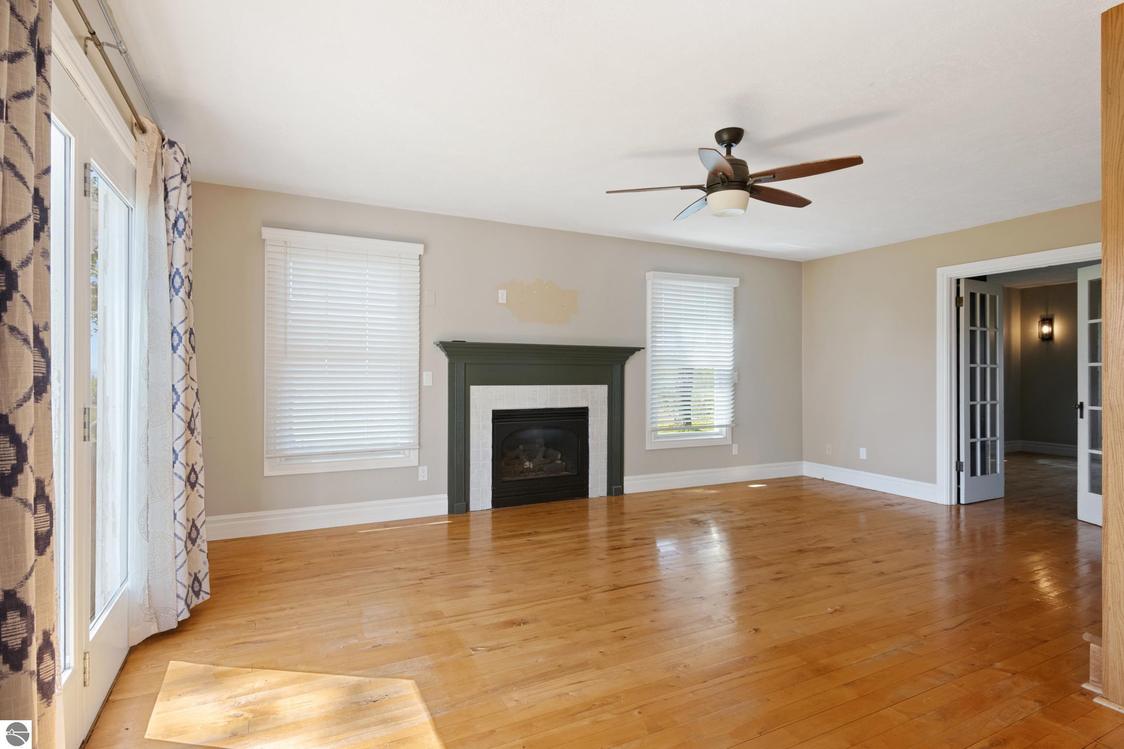Traverse City, Michigan, 49686, United States, 4 Bedrooms Bedrooms, ,2 BathroomsBathrooms,Residential,For Sale,1914365
