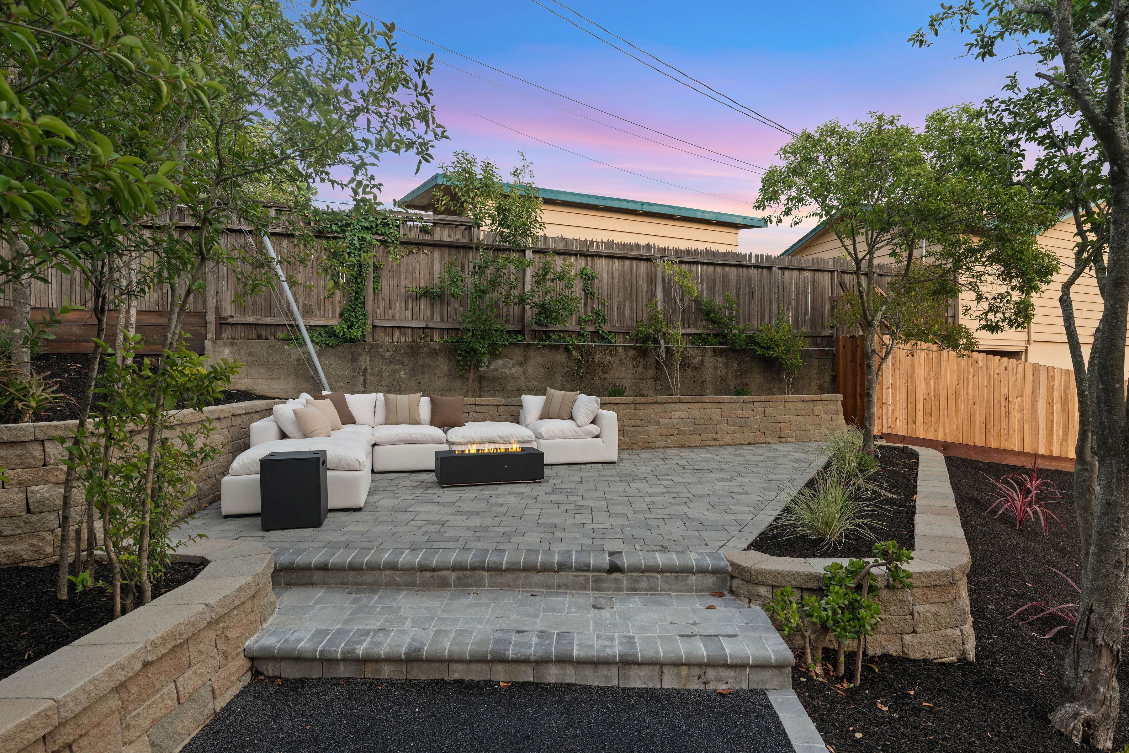  Spectacular Newly Developed Home - 物件實景