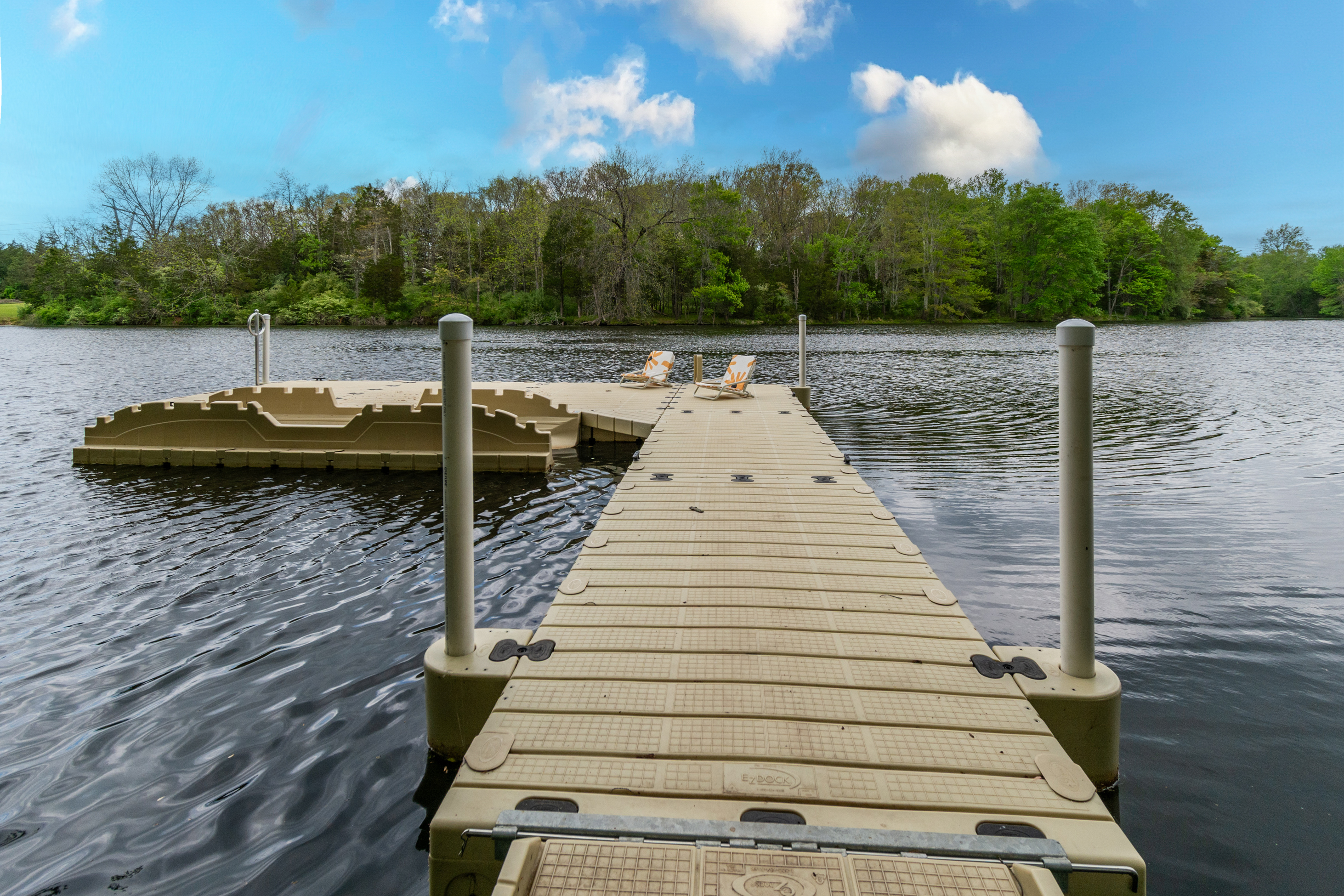  Lakeside Luxury on 44+ Acres - 物件實景